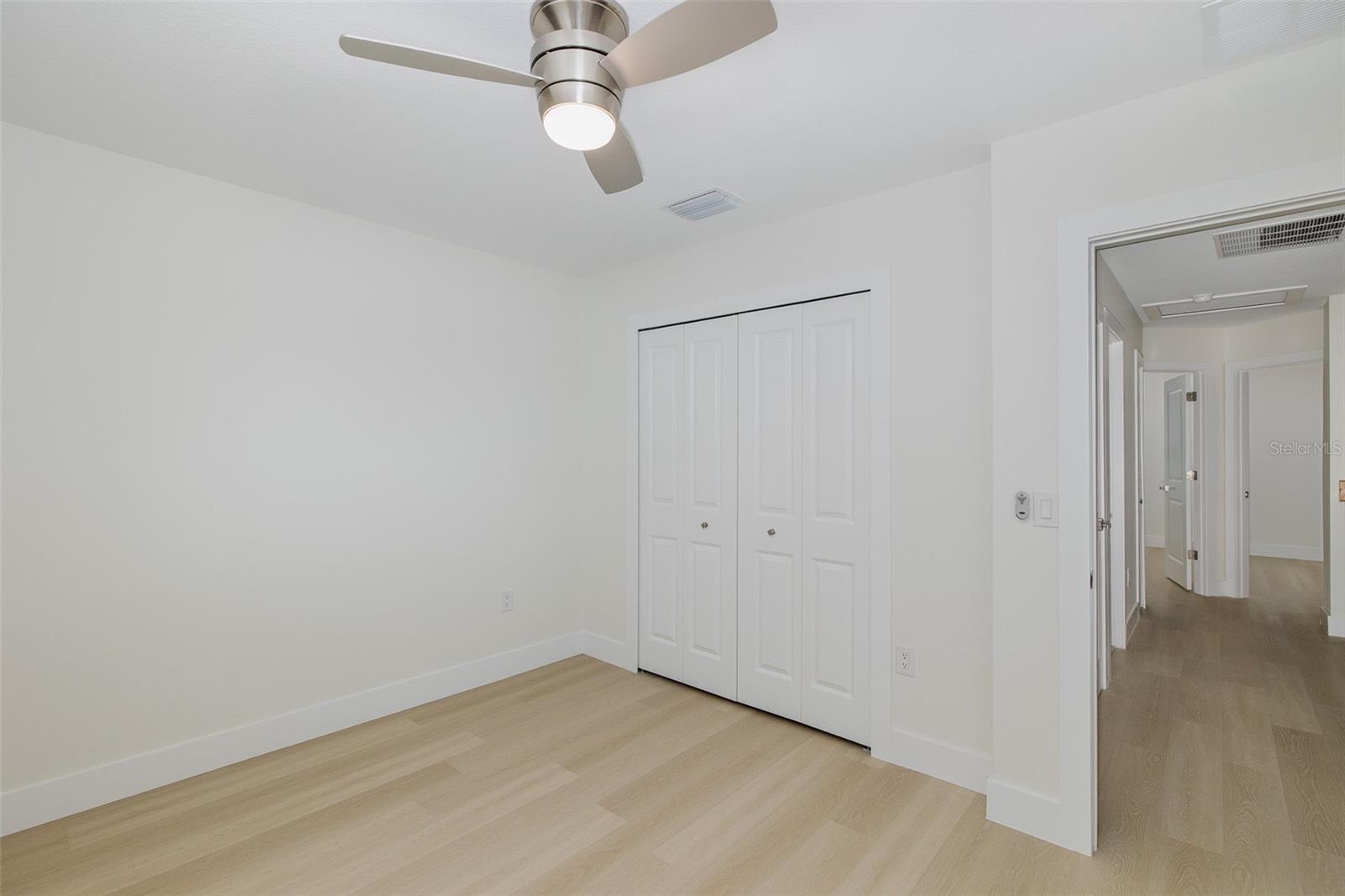 Listing photo id 26 for 2851 Butterfly Landing Drive