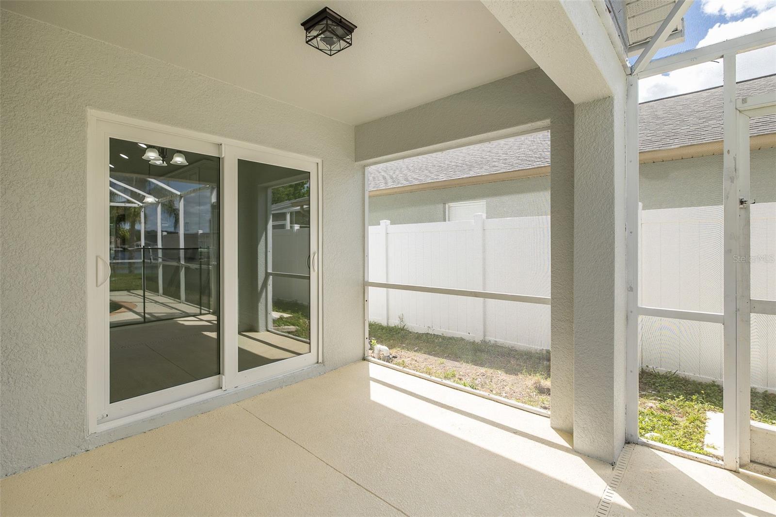 Listing photo id 40 for 2851 Butterfly Landing Drive