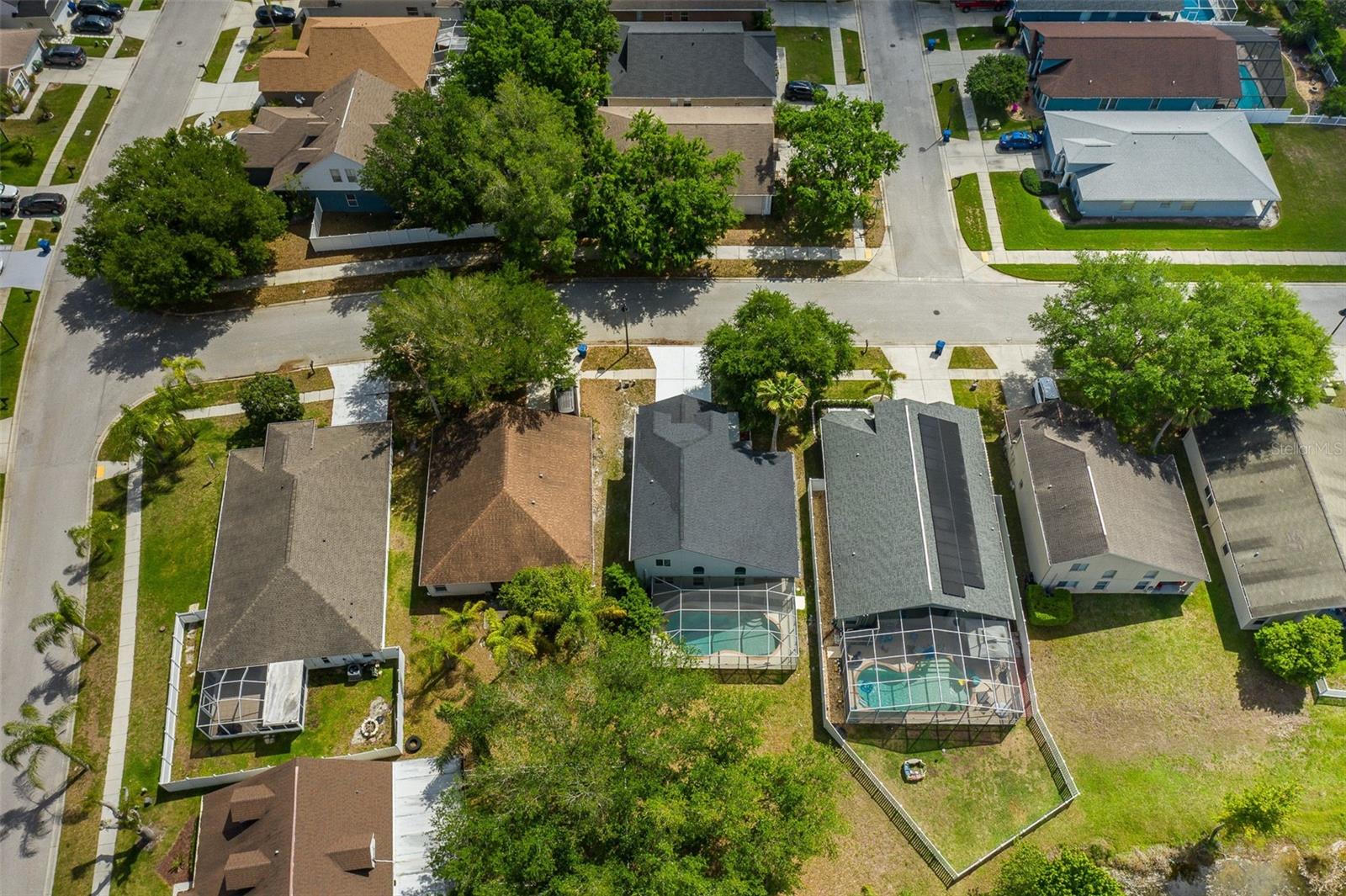 Listing photo id 45 for 2851 Butterfly Landing Drive