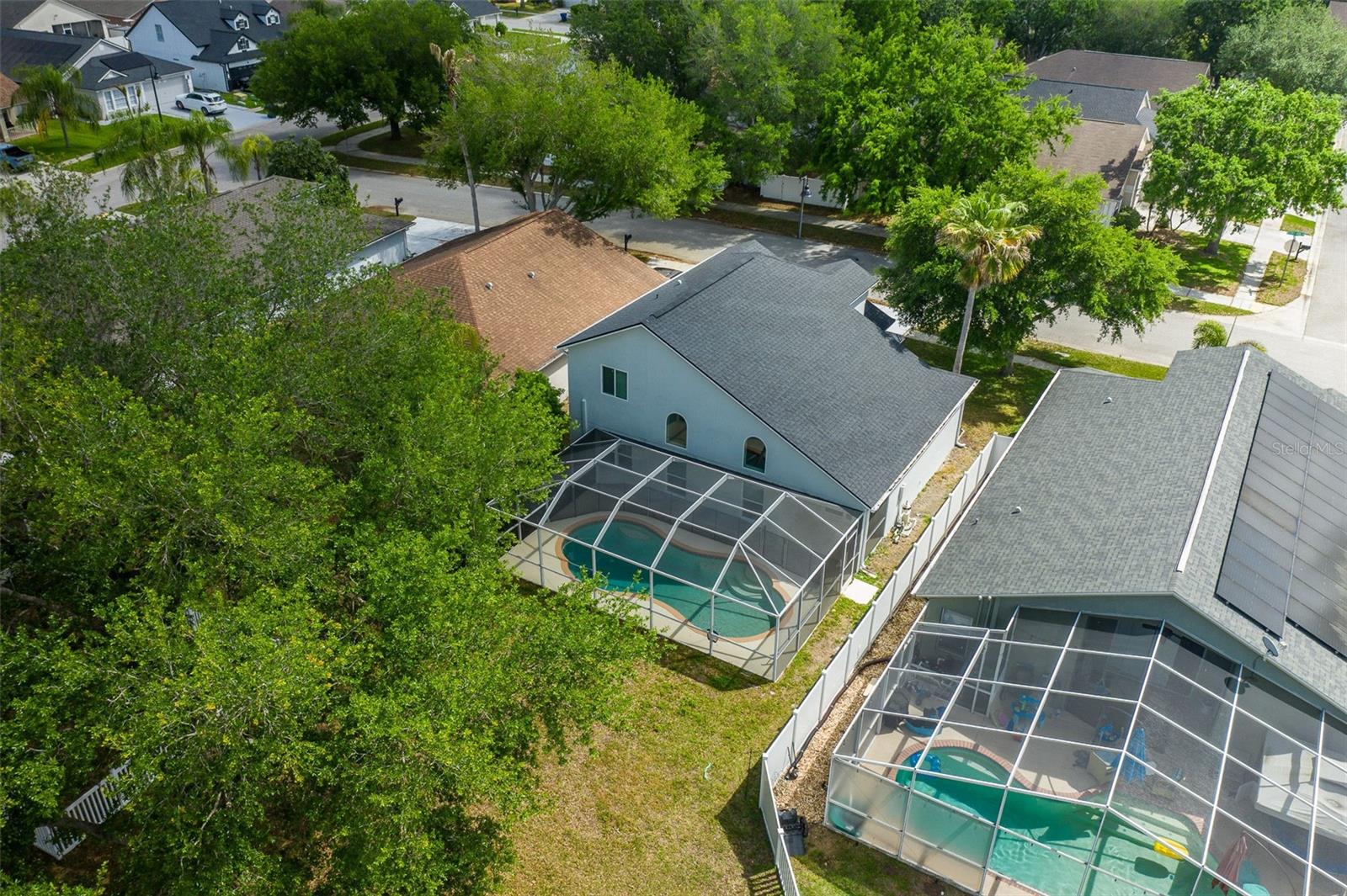 Listing photo id 47 for 2851 Butterfly Landing Drive