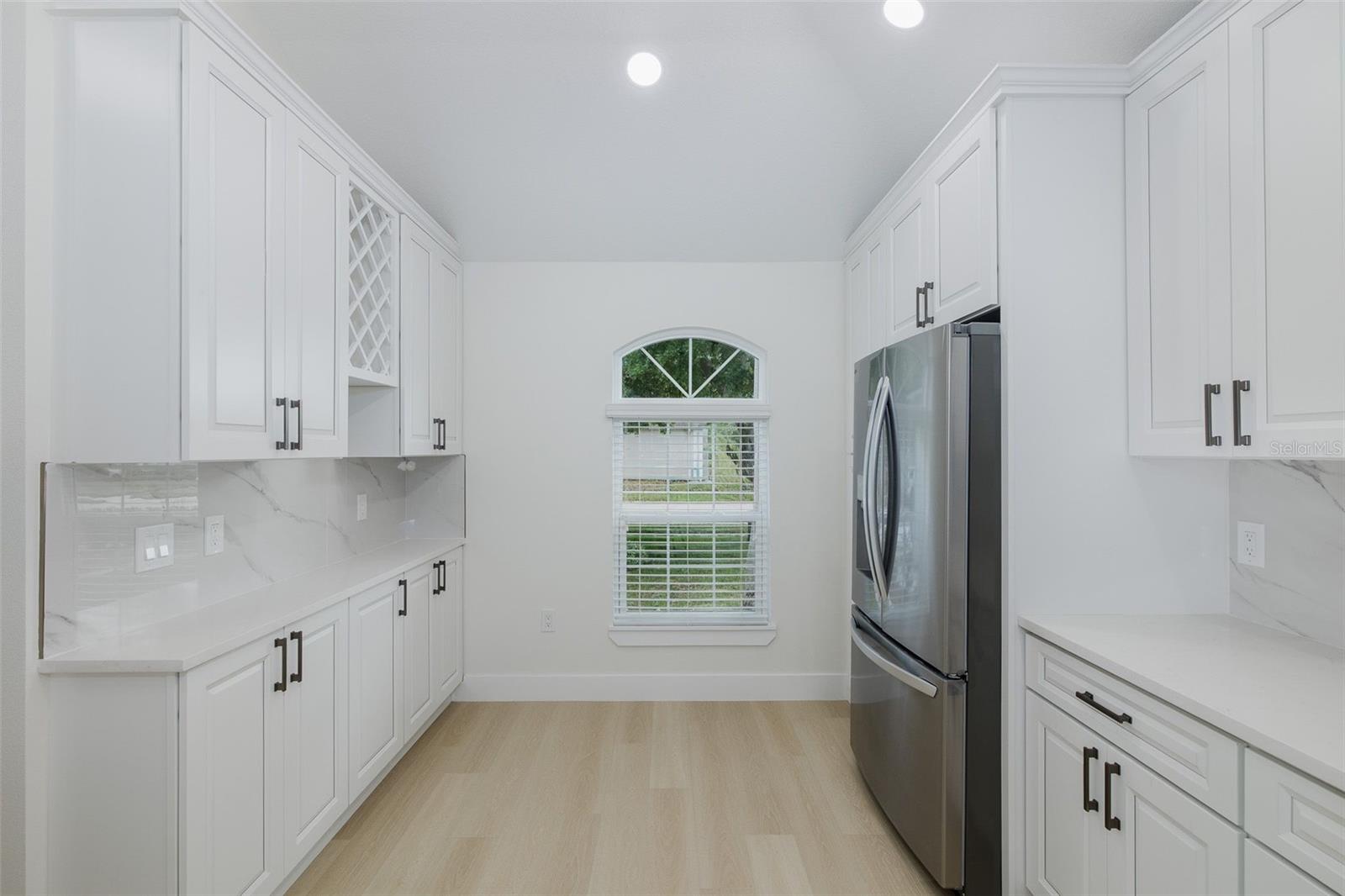 Listing photo id 7 for 2851 Butterfly Landing Drive