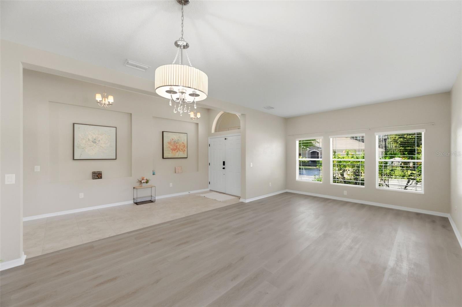 Image 17 of 100 For 8730 Briggs Marsh Court