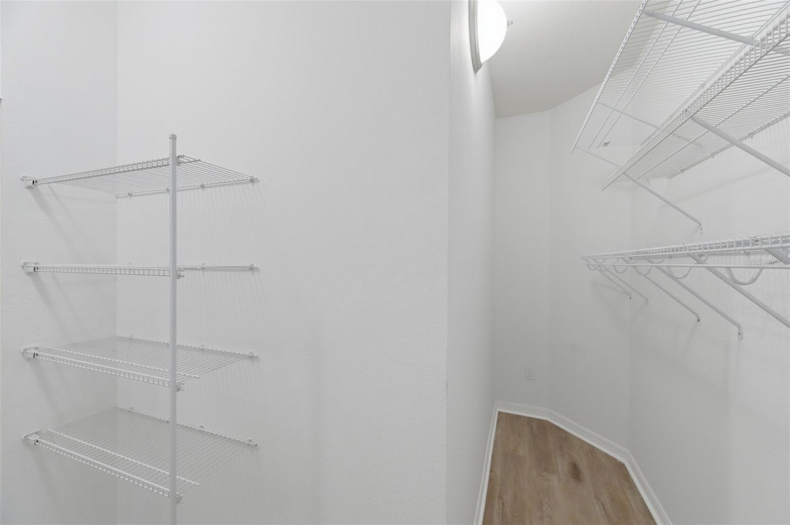 Image 43 of 100 For 8730 Briggs Marsh Court