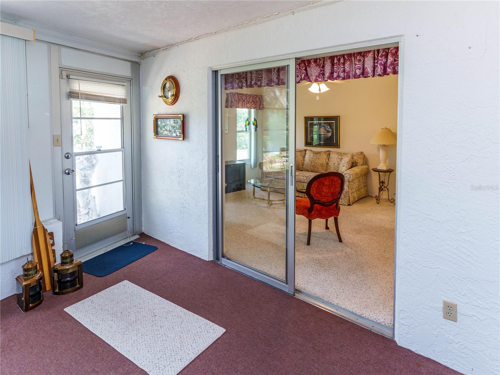 Image 16 of 29 For 8711 Gold Pine Dr