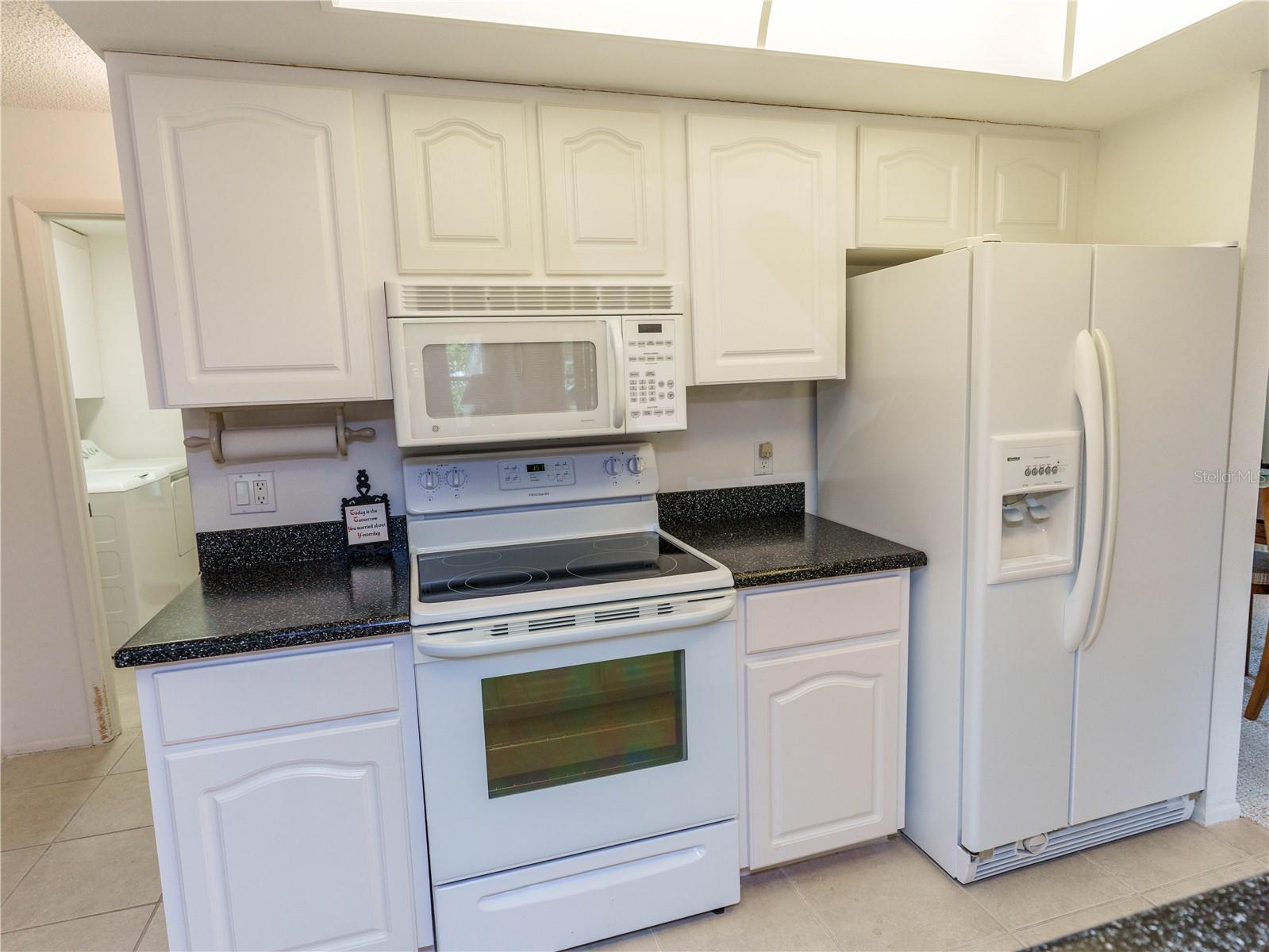 Image 9 of 29 For 8711 Gold Pine Dr