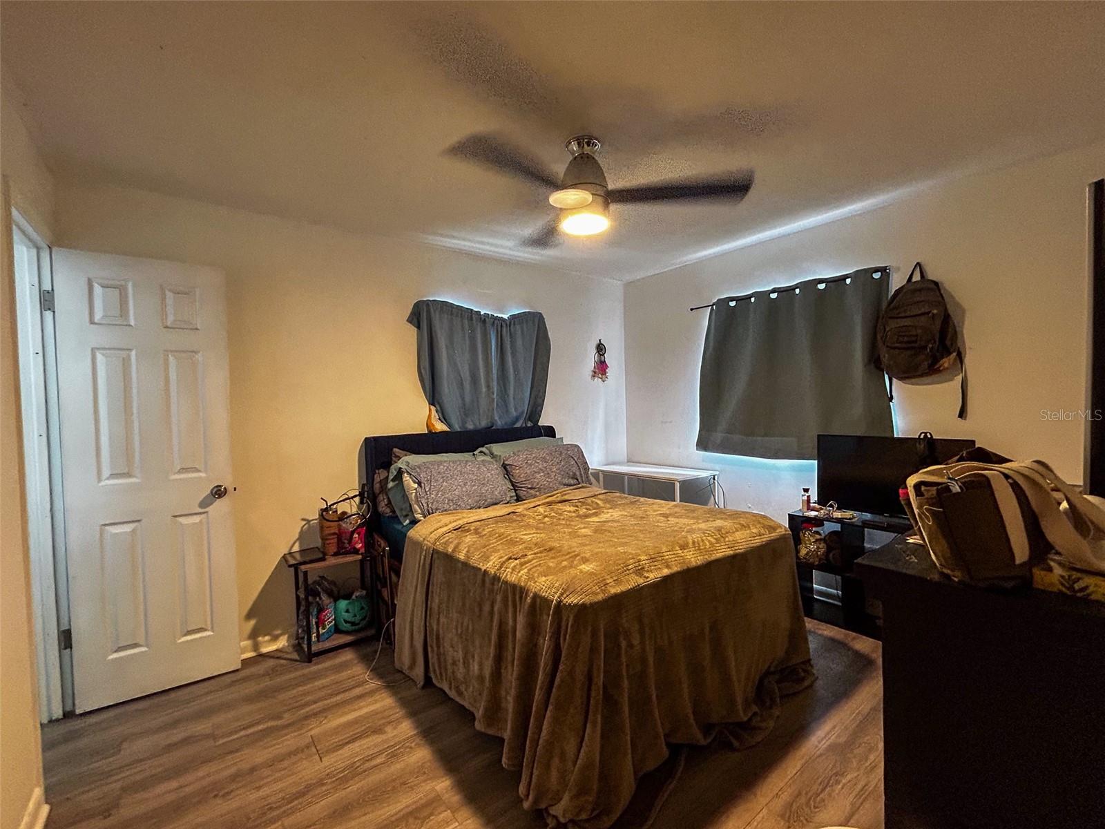 Image 13 of 15 For 39219 5th Avenue