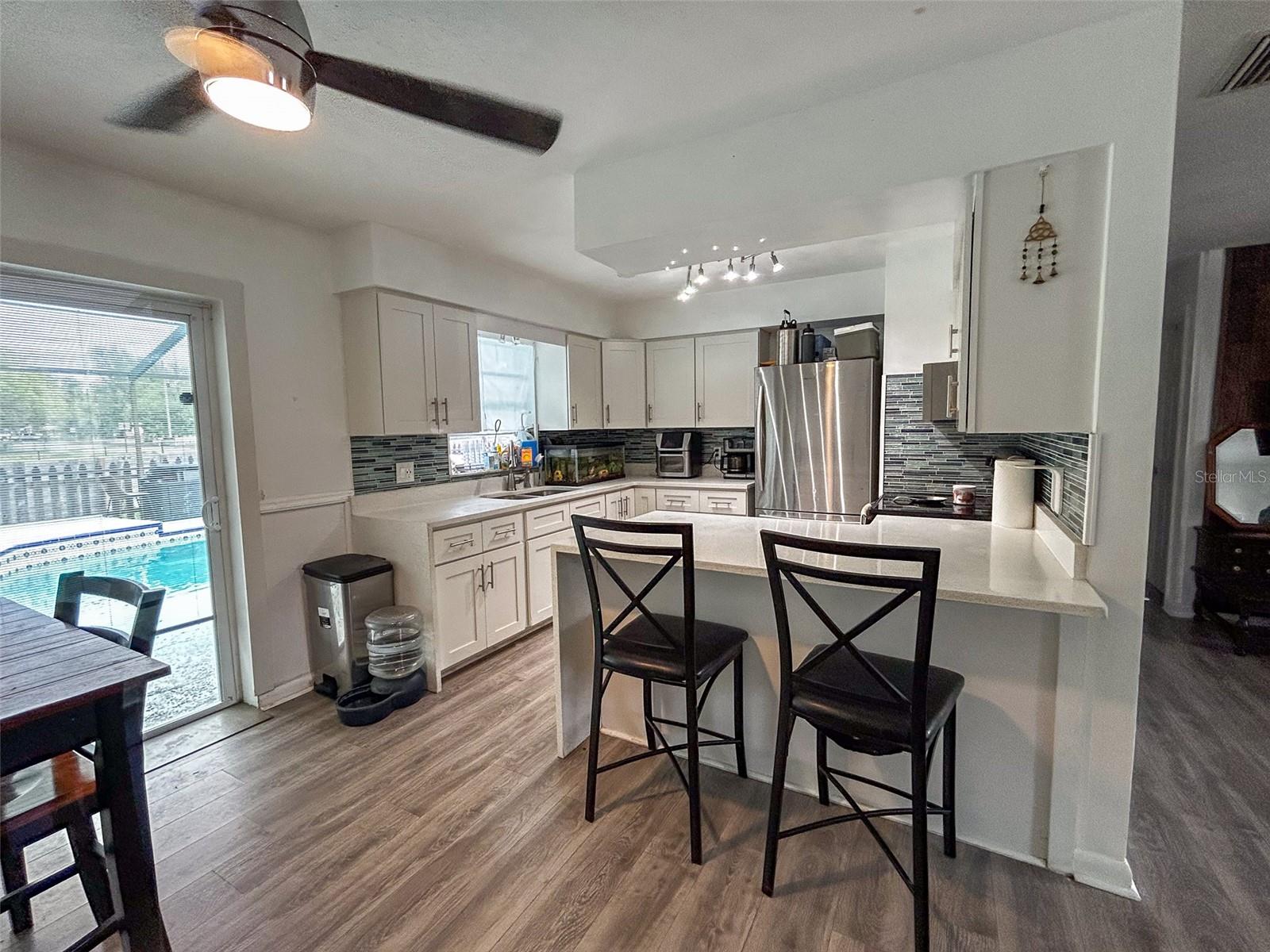 Image 8 of 15 For 39219 5th Avenue