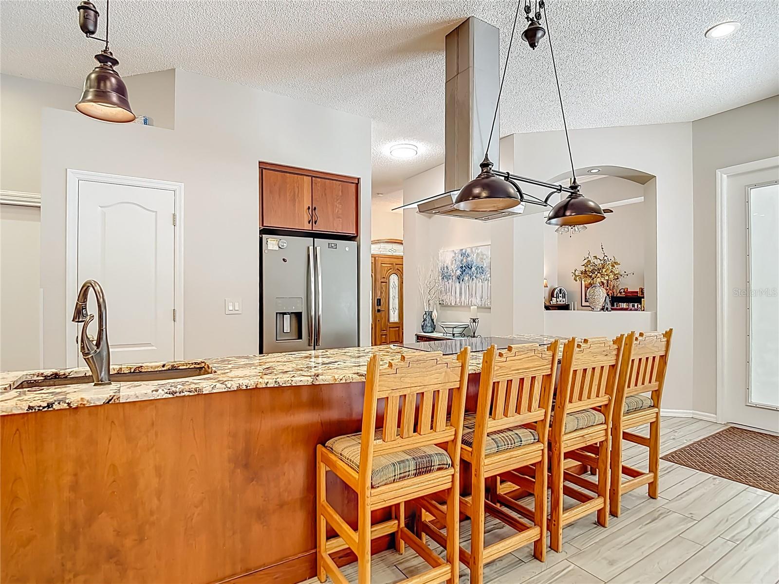 Image 21 of 70 For 2087 Breezy Way