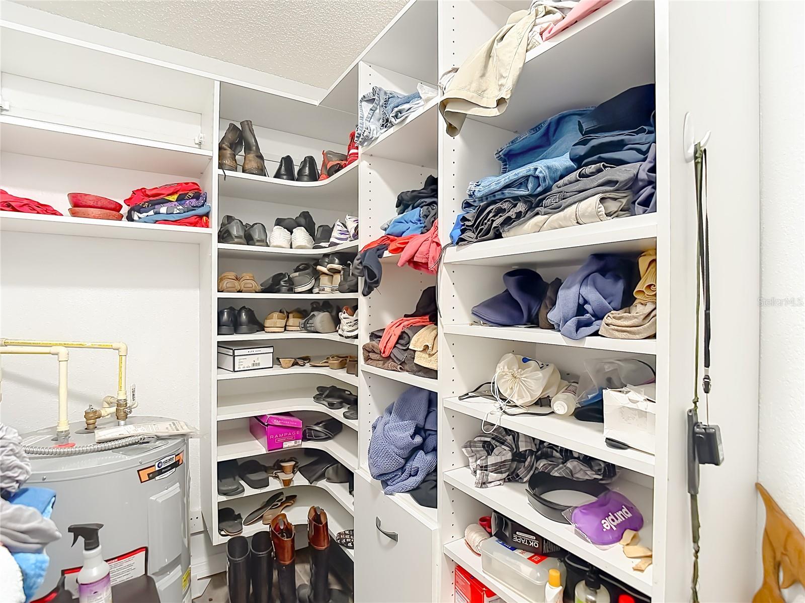 Image 49 of 70 For 2087 Breezy Way