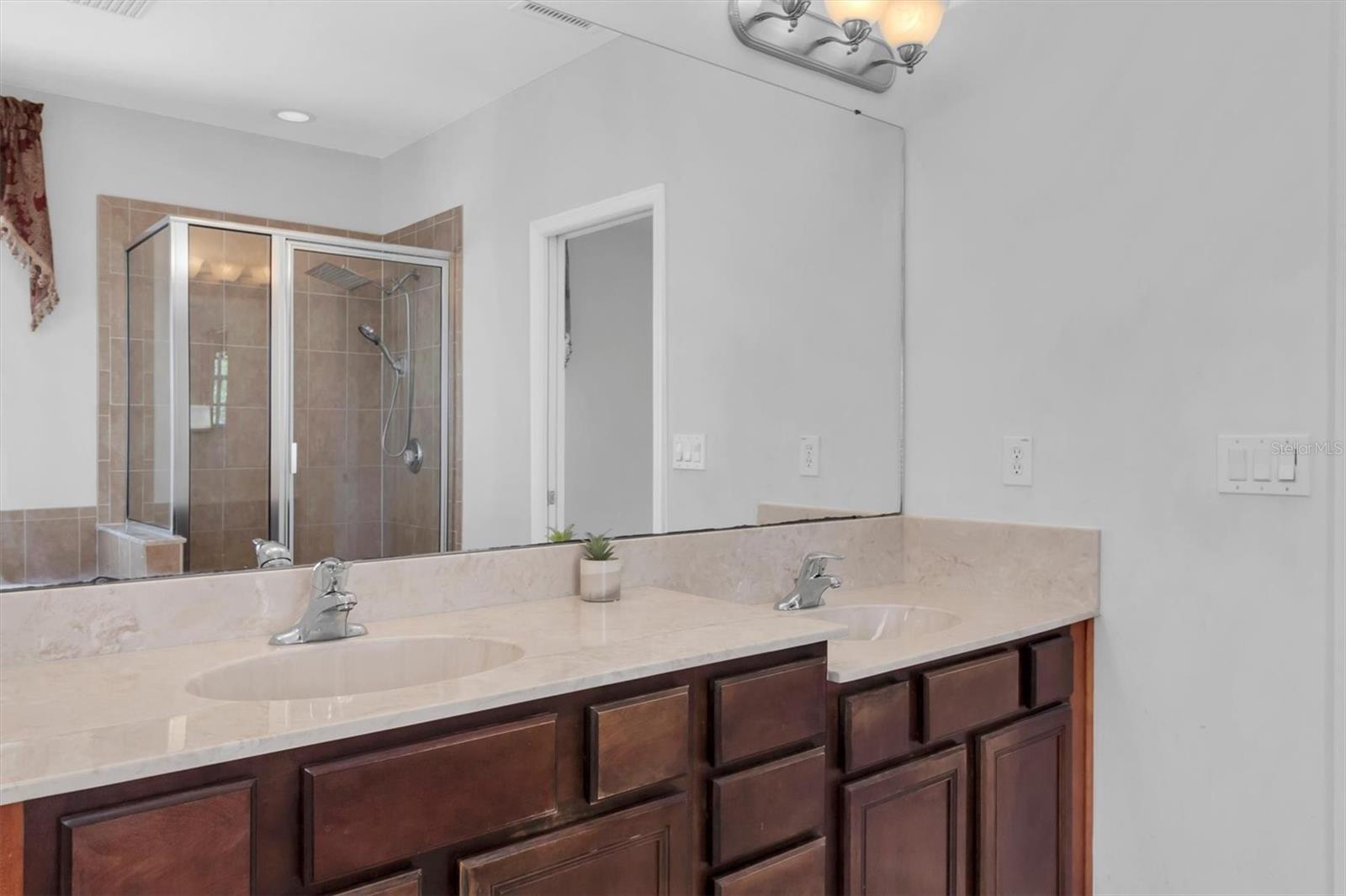 Image 22 of 56 For 3540 Durrance Street