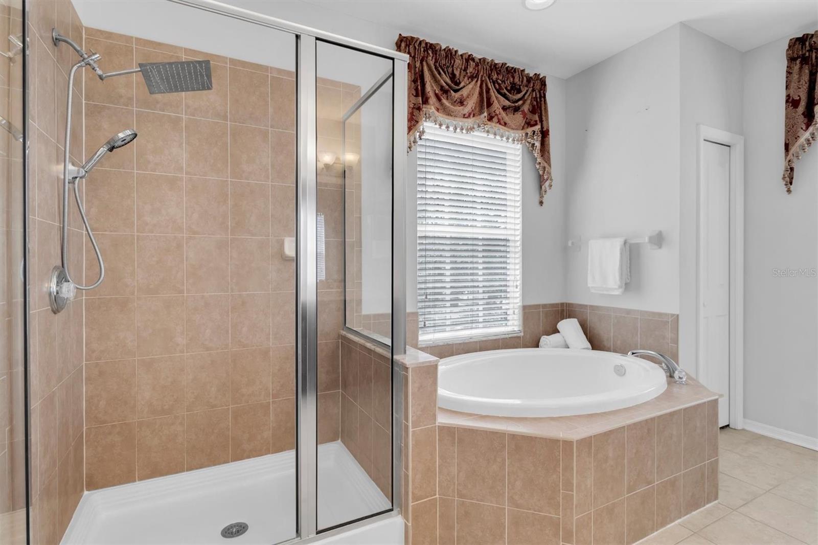 Image 23 of 56 For 3540 Durrance Street