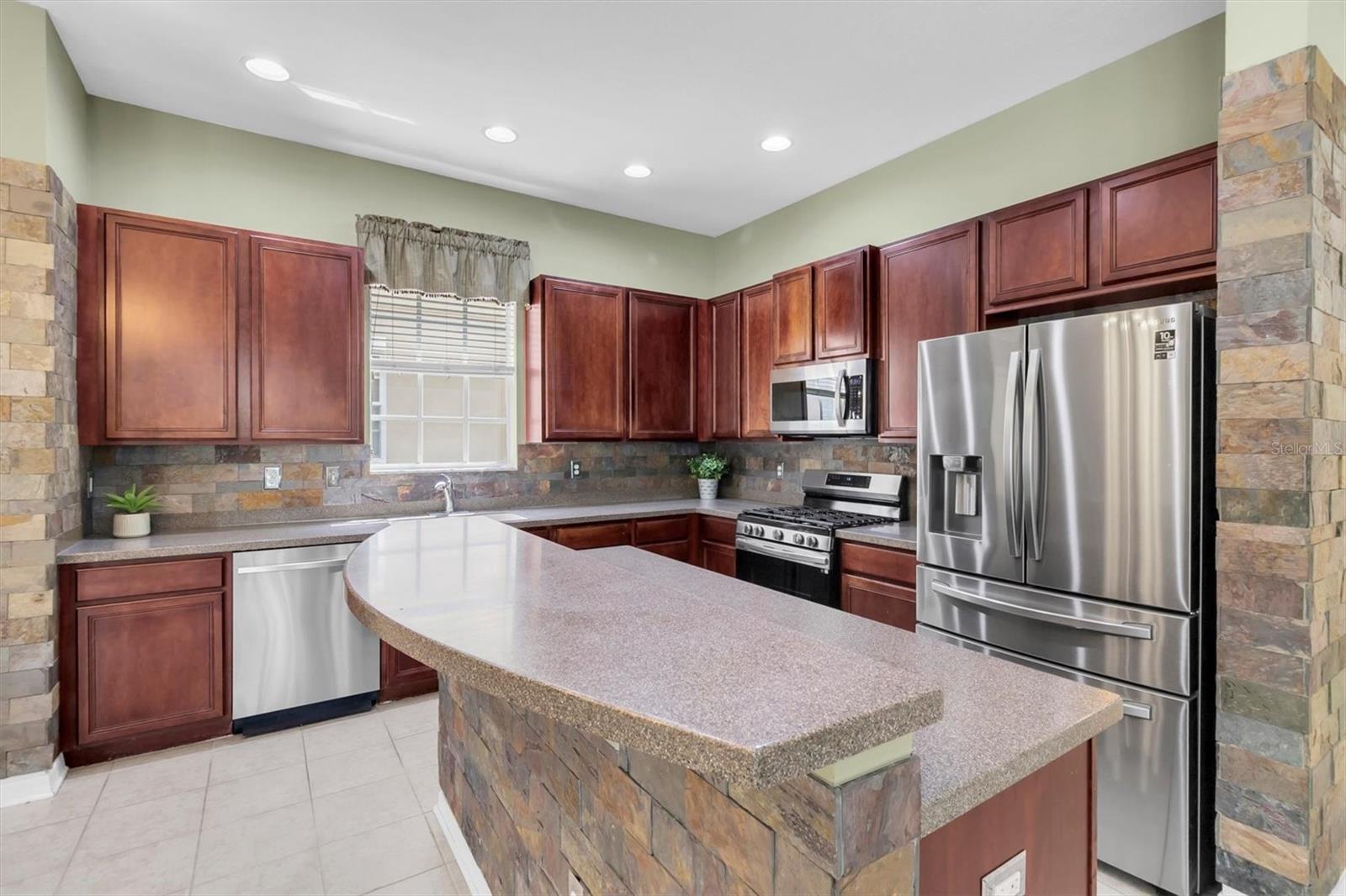 Image 5 of 56 For 3540 Durrance Street