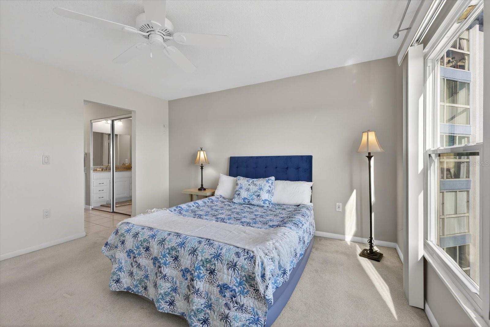 Image 12 of 44 For 4939 Floramar Terrace 710