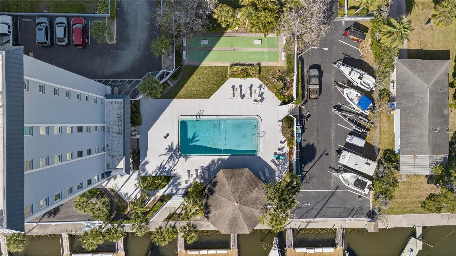 Image 2 of 44 For 4939 Floramar Terrace 710