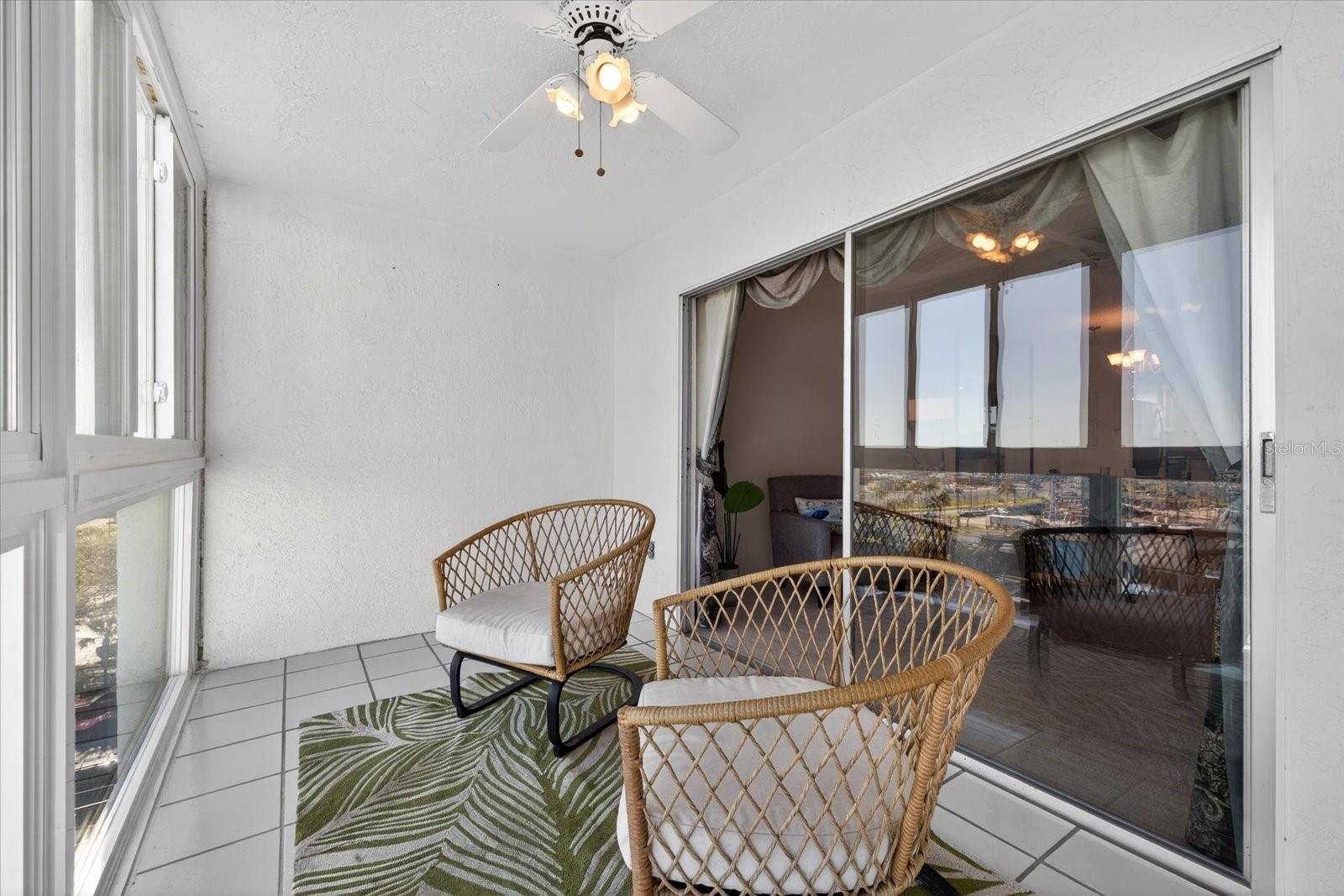 Image 22 of 44 For 4939 Floramar Terrace 710