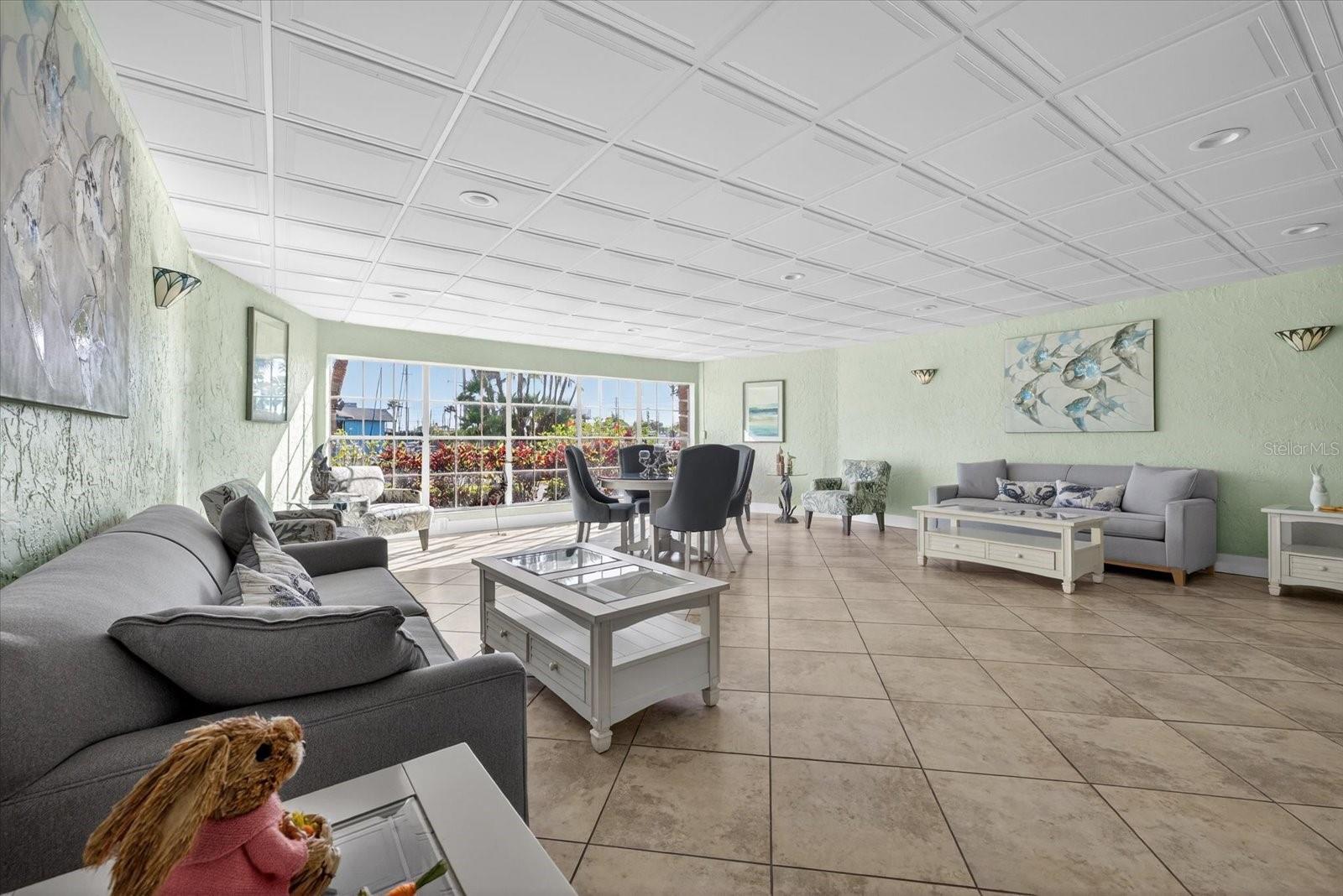 Image 23 of 44 For 4939 Floramar Terrace 710