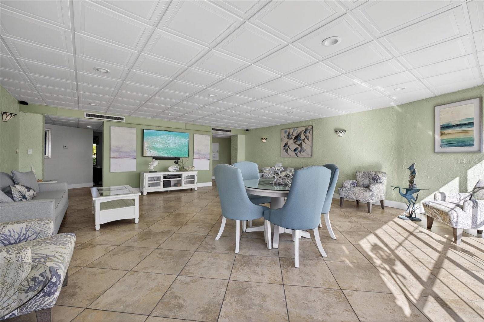 Image 24 of 44 For 4939 Floramar Terrace 710