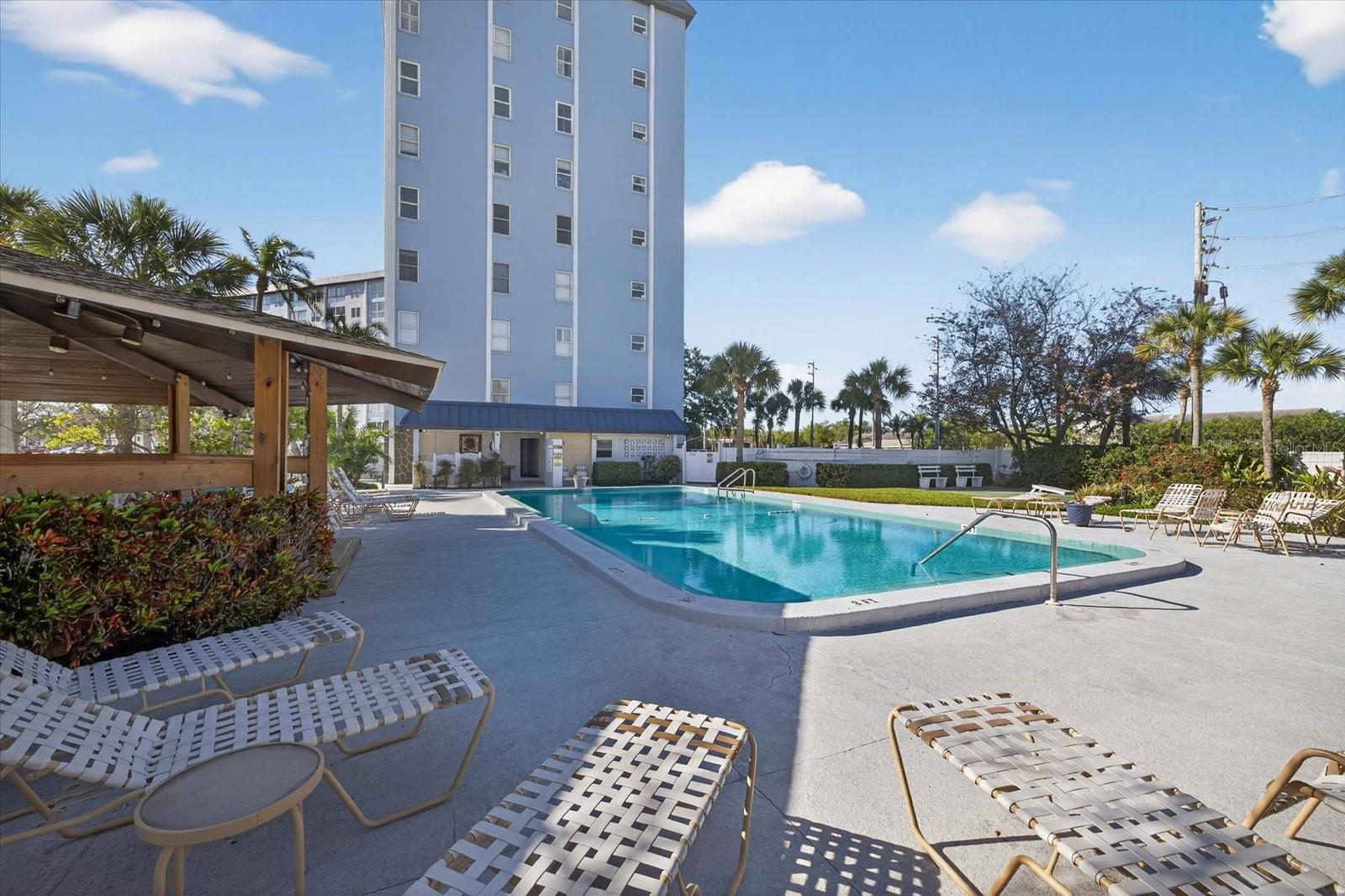 Image 41 of 44 For 4939 Floramar Terrace 710