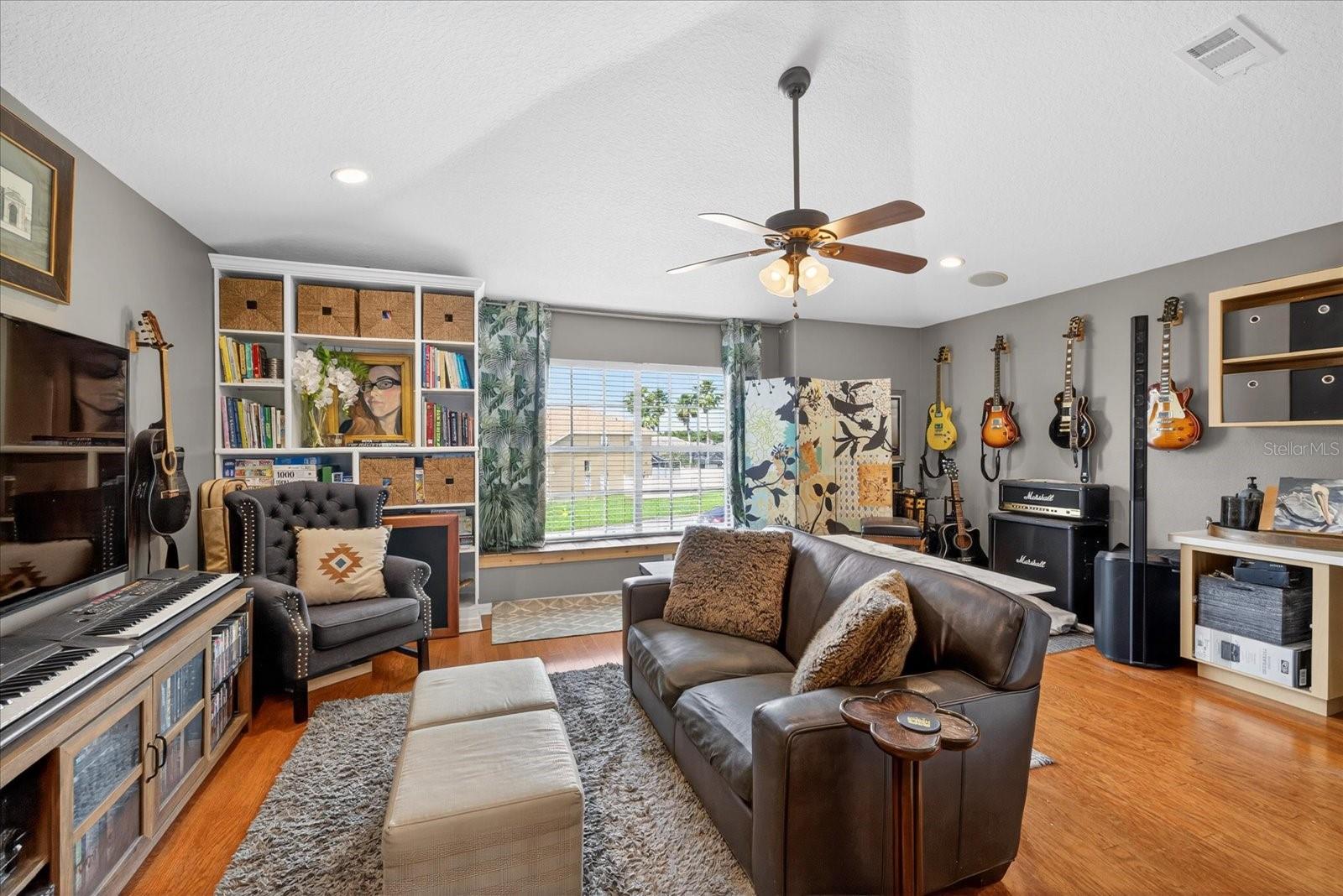 Image 43 of 83 For 2638 Jays Nest Lane