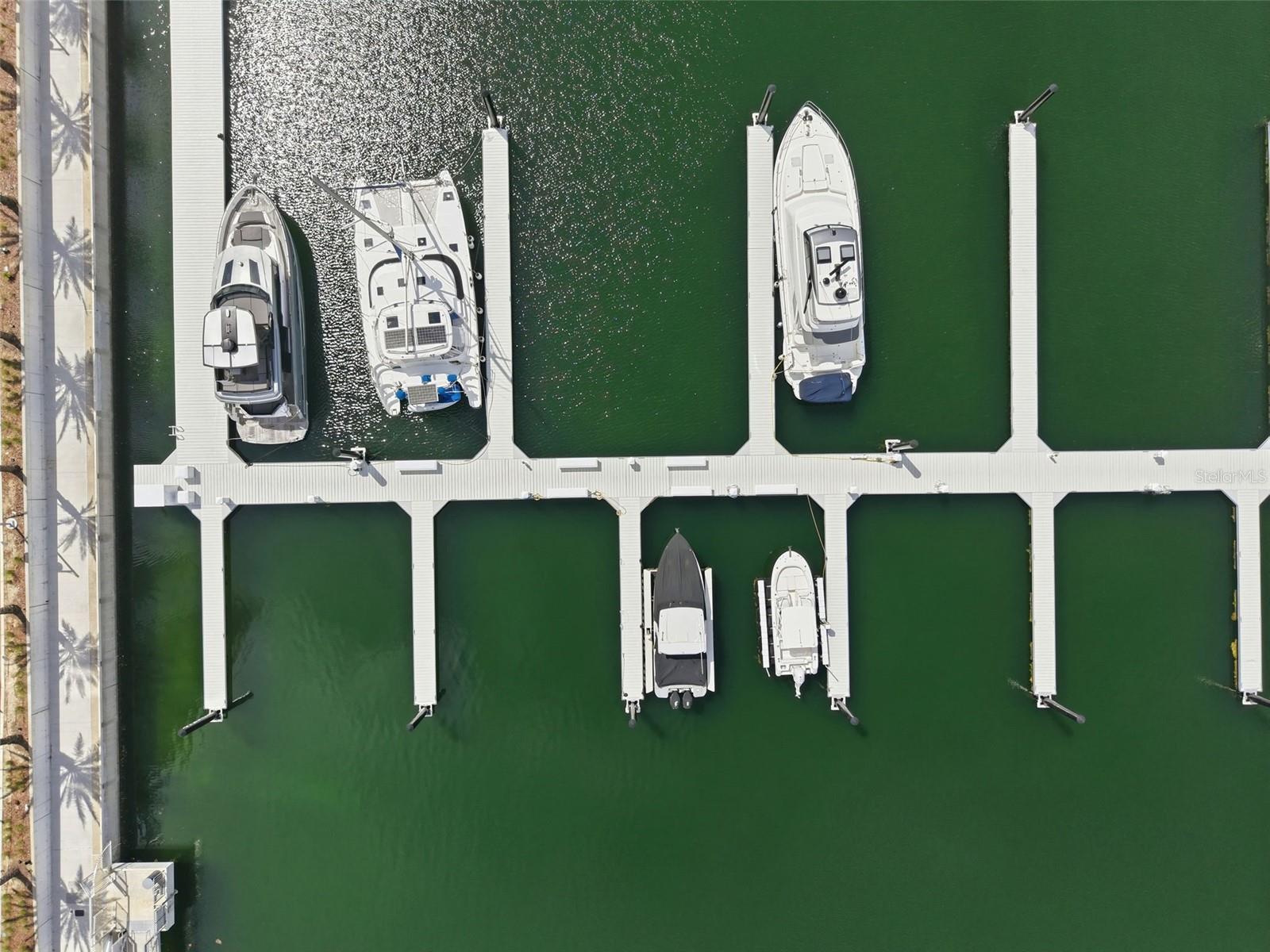 Image 3 of 96 For 5120 Marina Way 4408