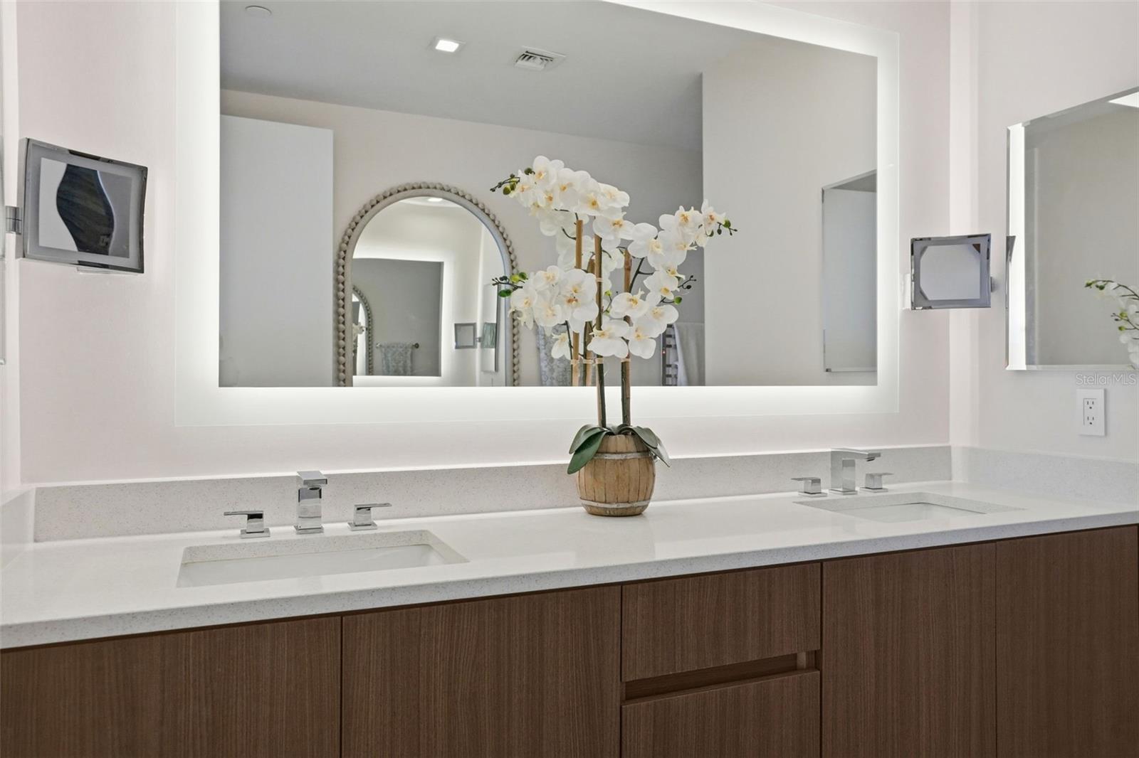 Image 44 of 96 For 5120 Marina Way 4408