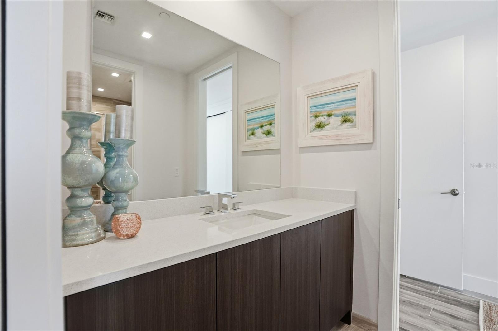 Image 52 of 96 For 5120 Marina Way 4408