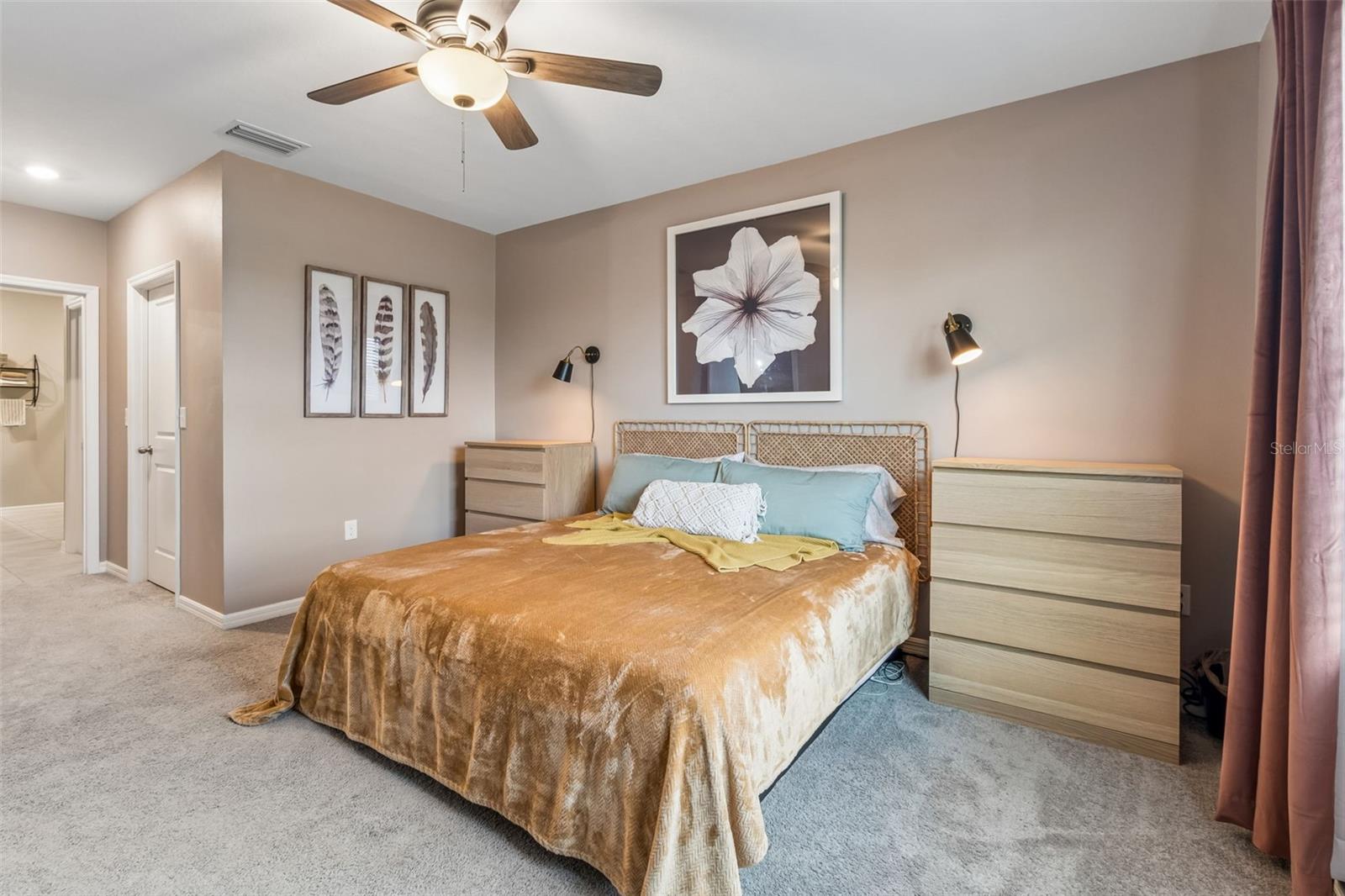 Image 13 of 41 For 3012 Pink Peacock Lane