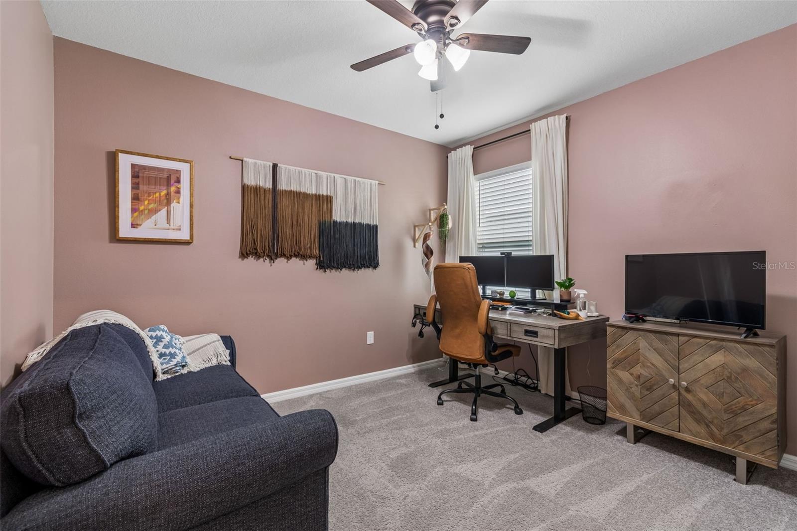 Image 17 of 41 For 3012 Pink Peacock Lane