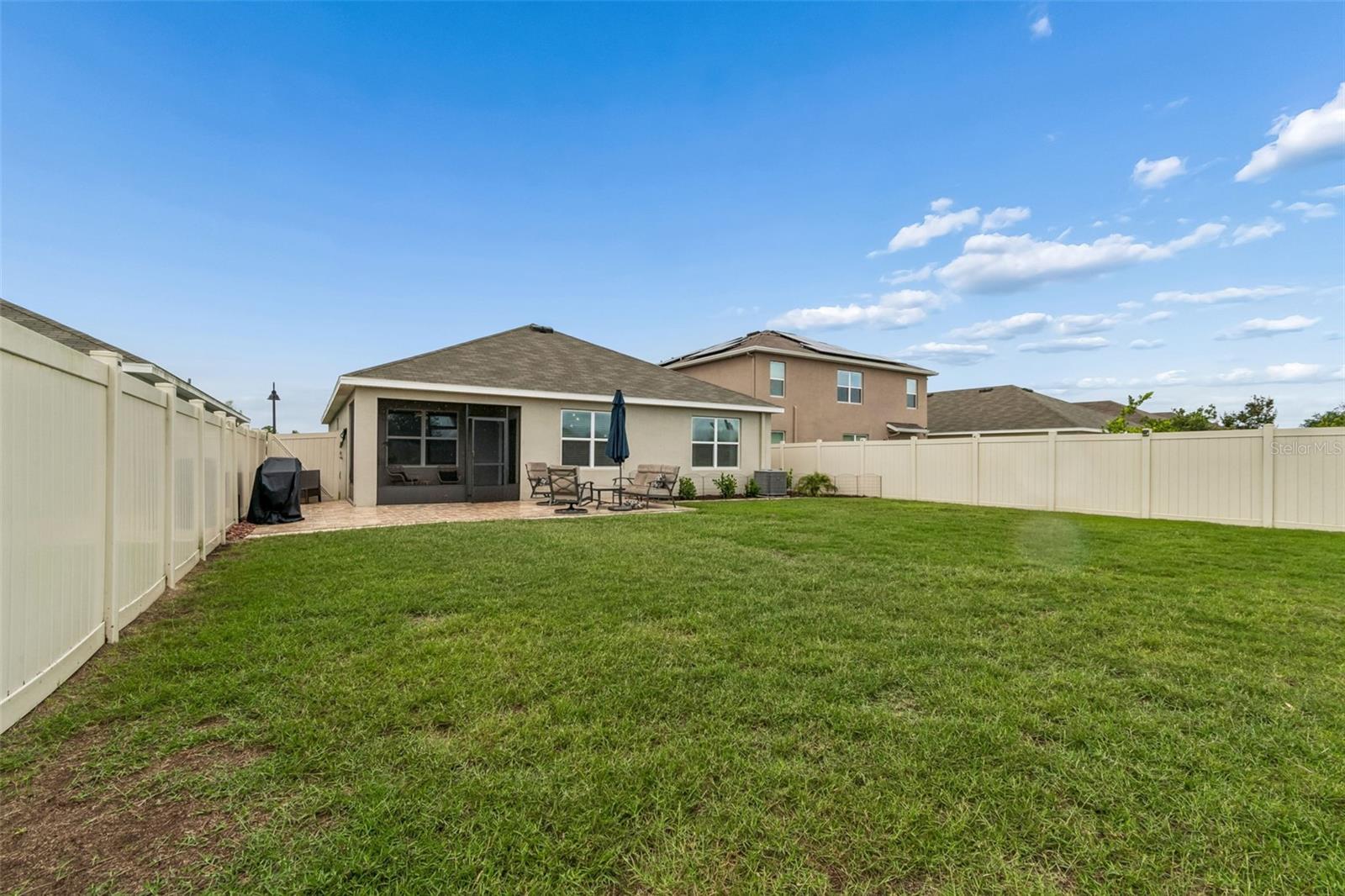 Image 21 of 41 For 3012 Pink Peacock Lane