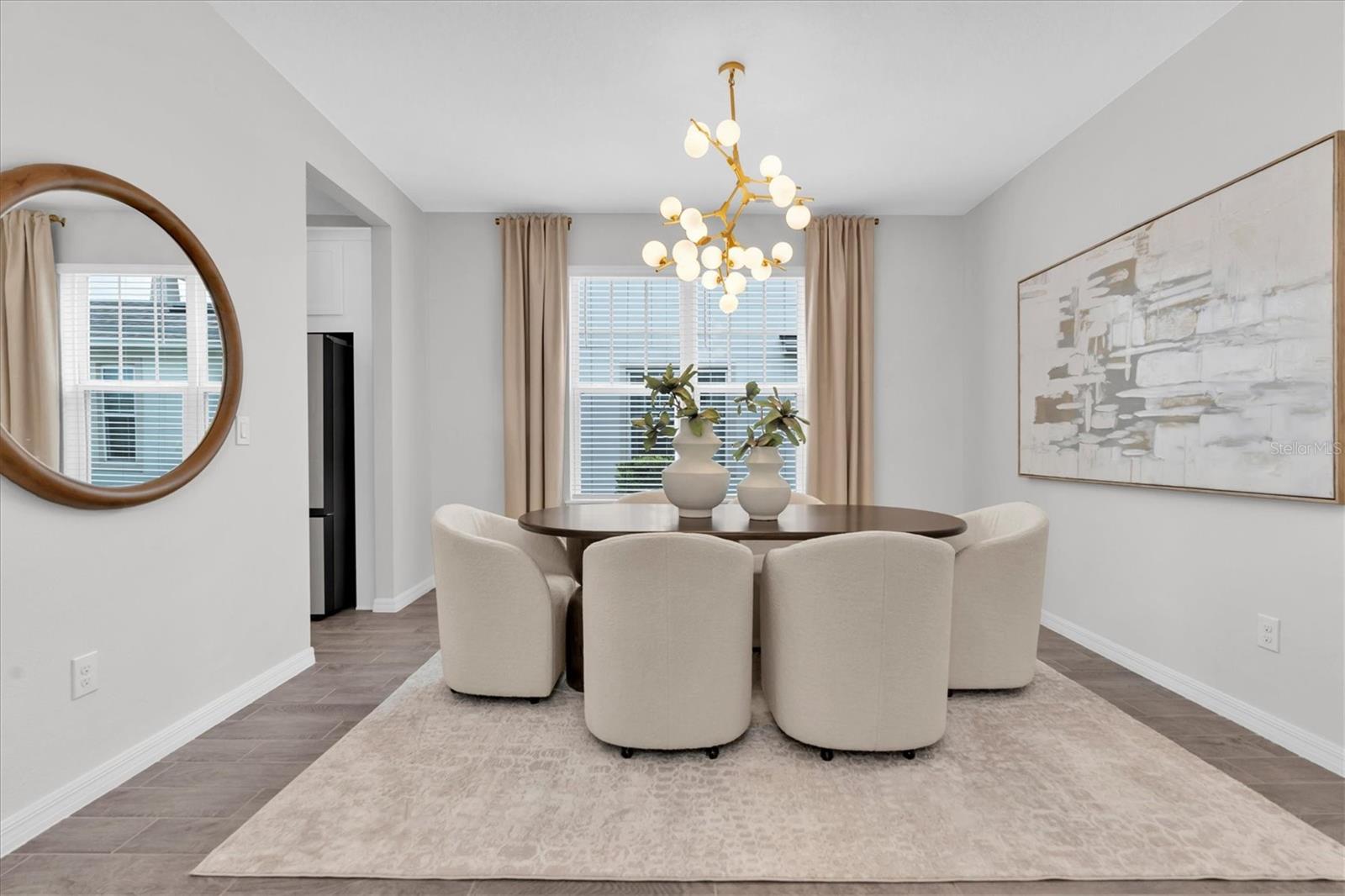 Listing photo id 8 for 2832 Lilla Trail