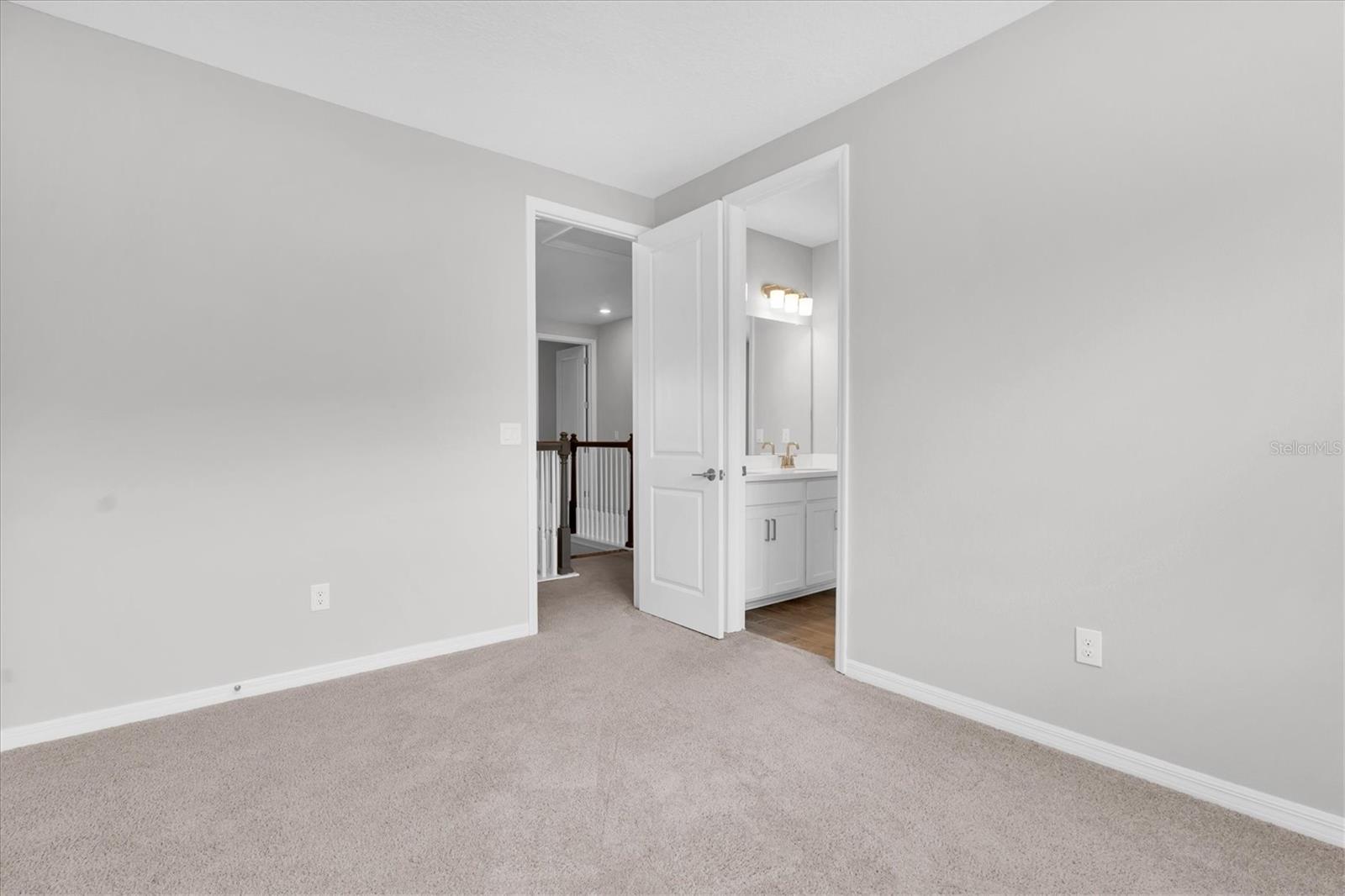 Listing photo id 36 for 2832 Lilla Trail