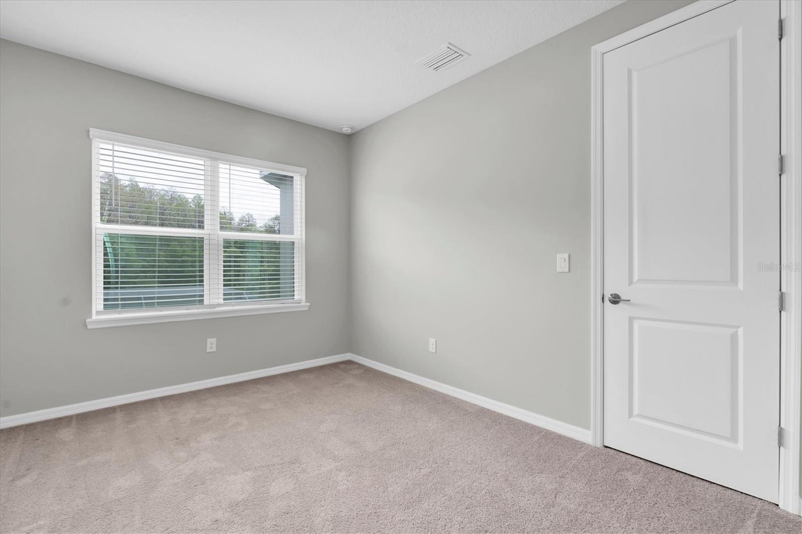 Listing photo id 37 for 2832 Lilla Trail