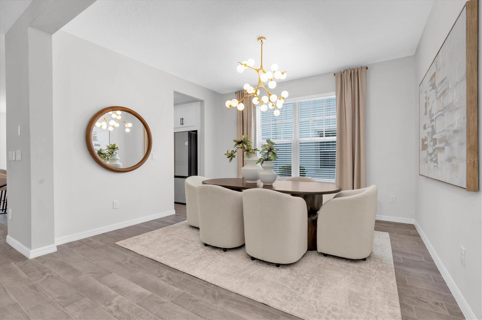 Listing photo id 4 for 2832 Lilla Trail