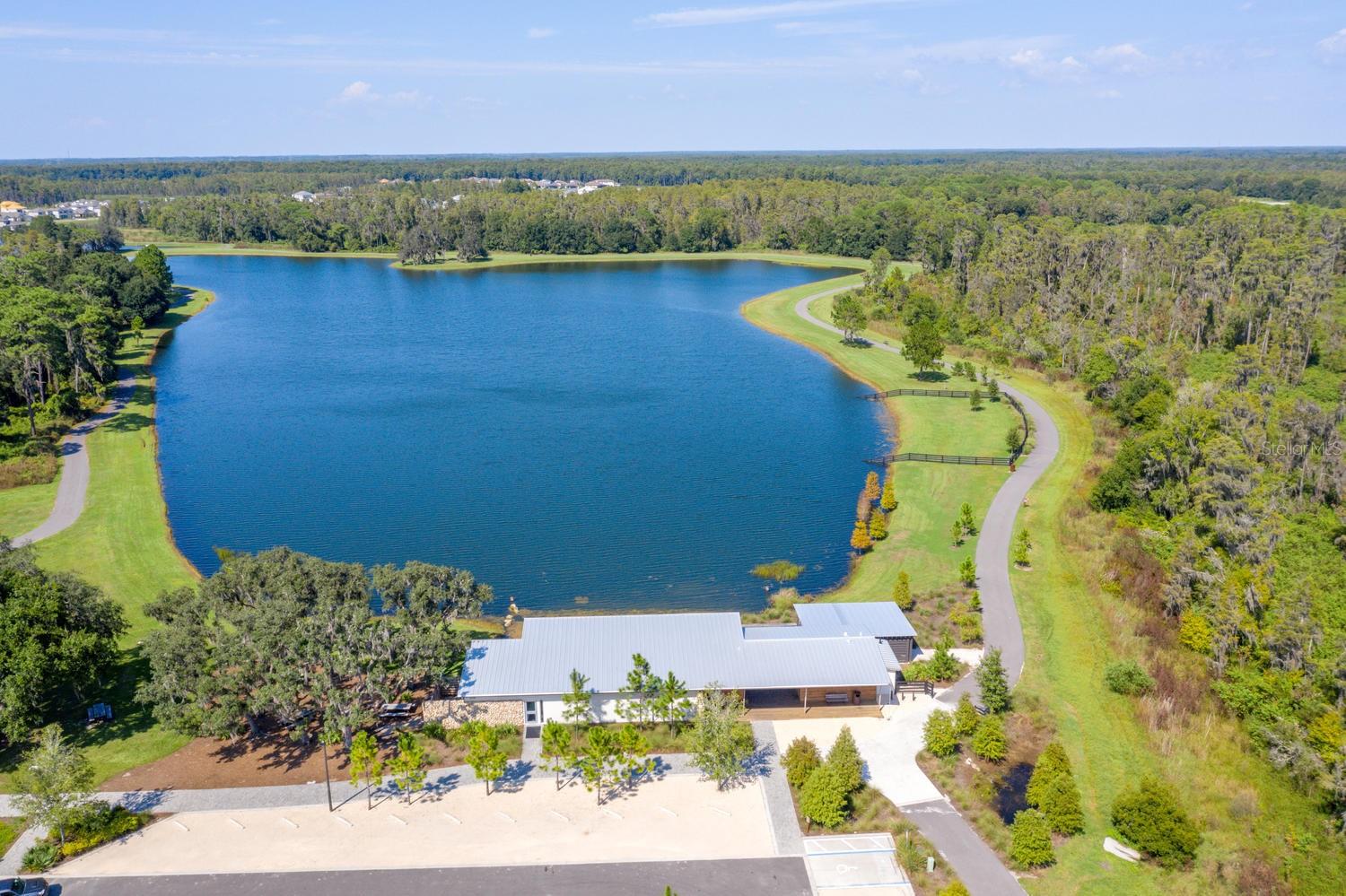 Listing photo id 76 for 2832 Lilla Trail