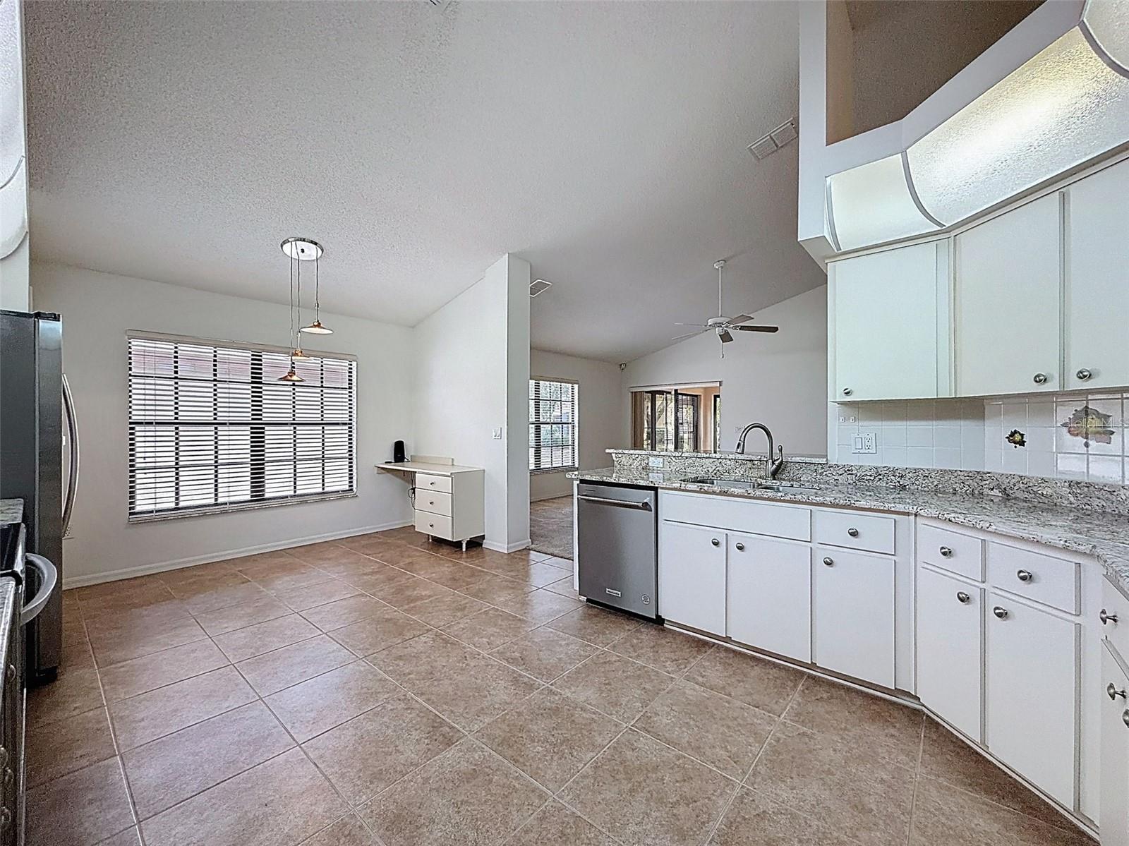 Image 11 of 39 For 13646 Schlee Court