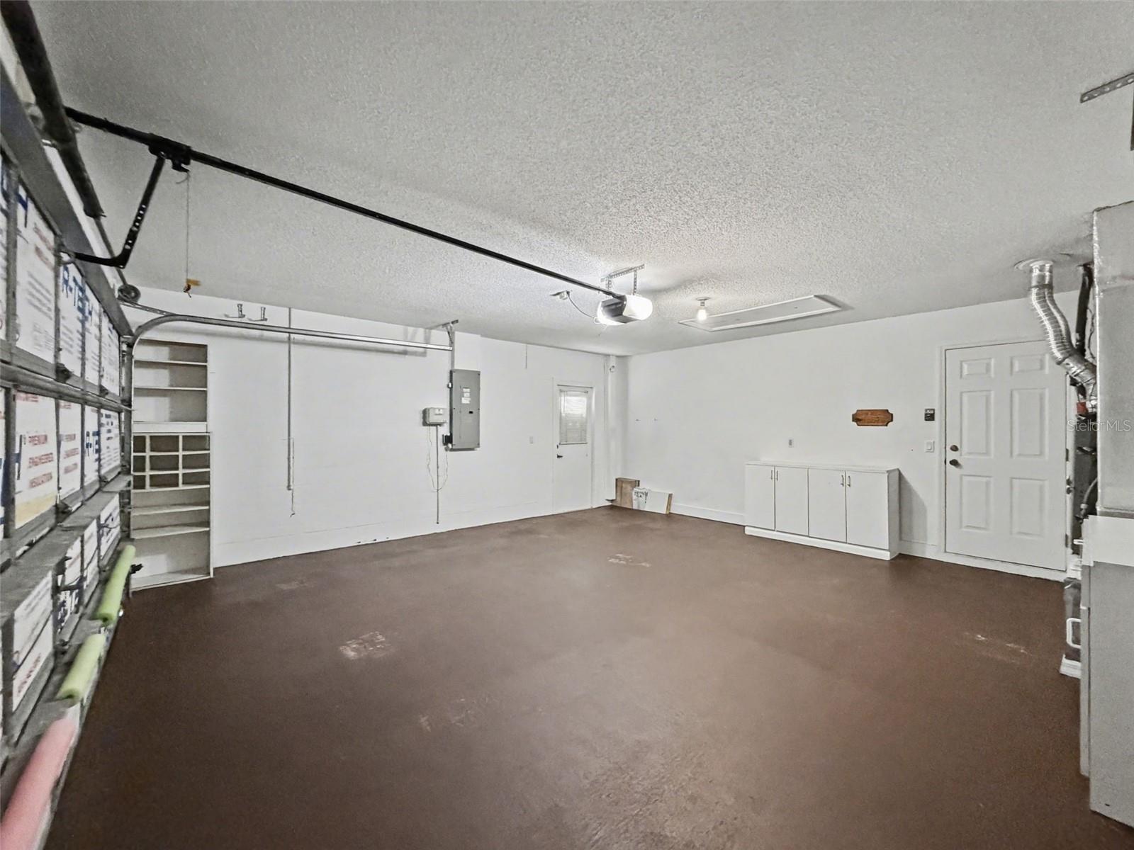 Image 33 of 39 For 13646 Schlee Court