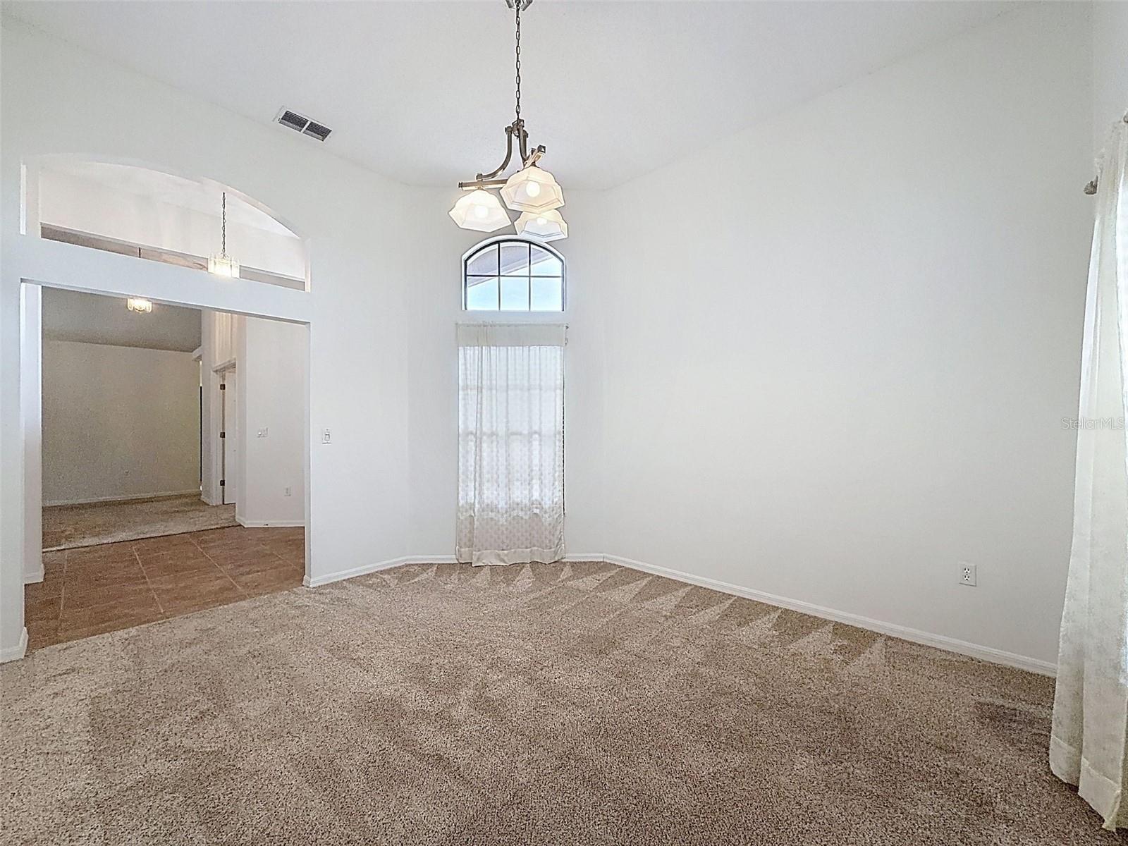 Image 7 of 39 For 13646 Schlee Court