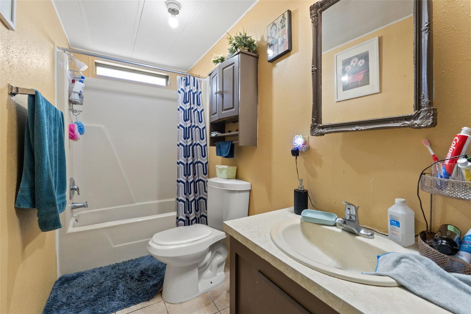 Image 15 of 23 For 8427 Highpoint Boulevard