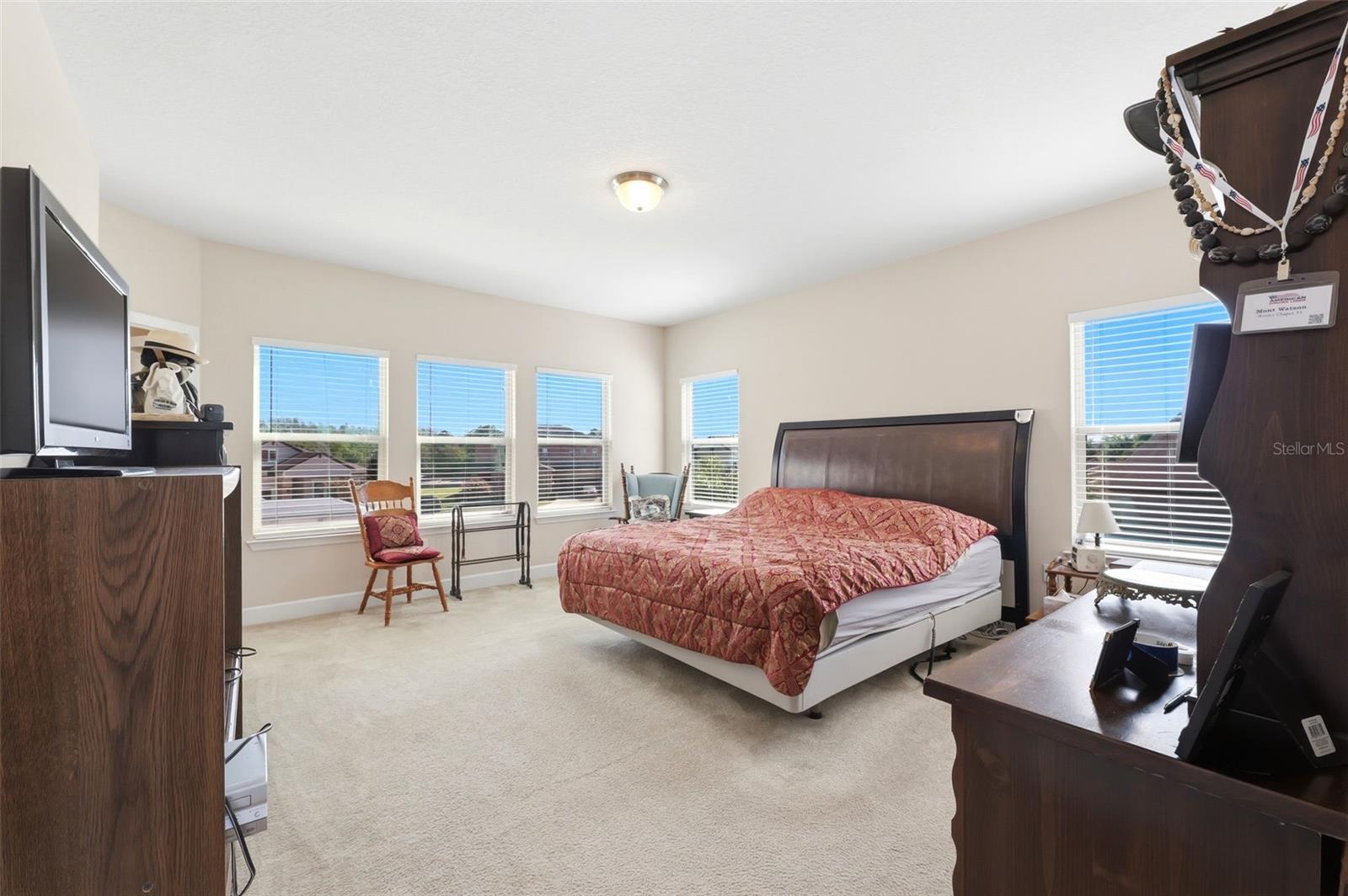 Image 21 of 75 For 4924 Butler National Drive