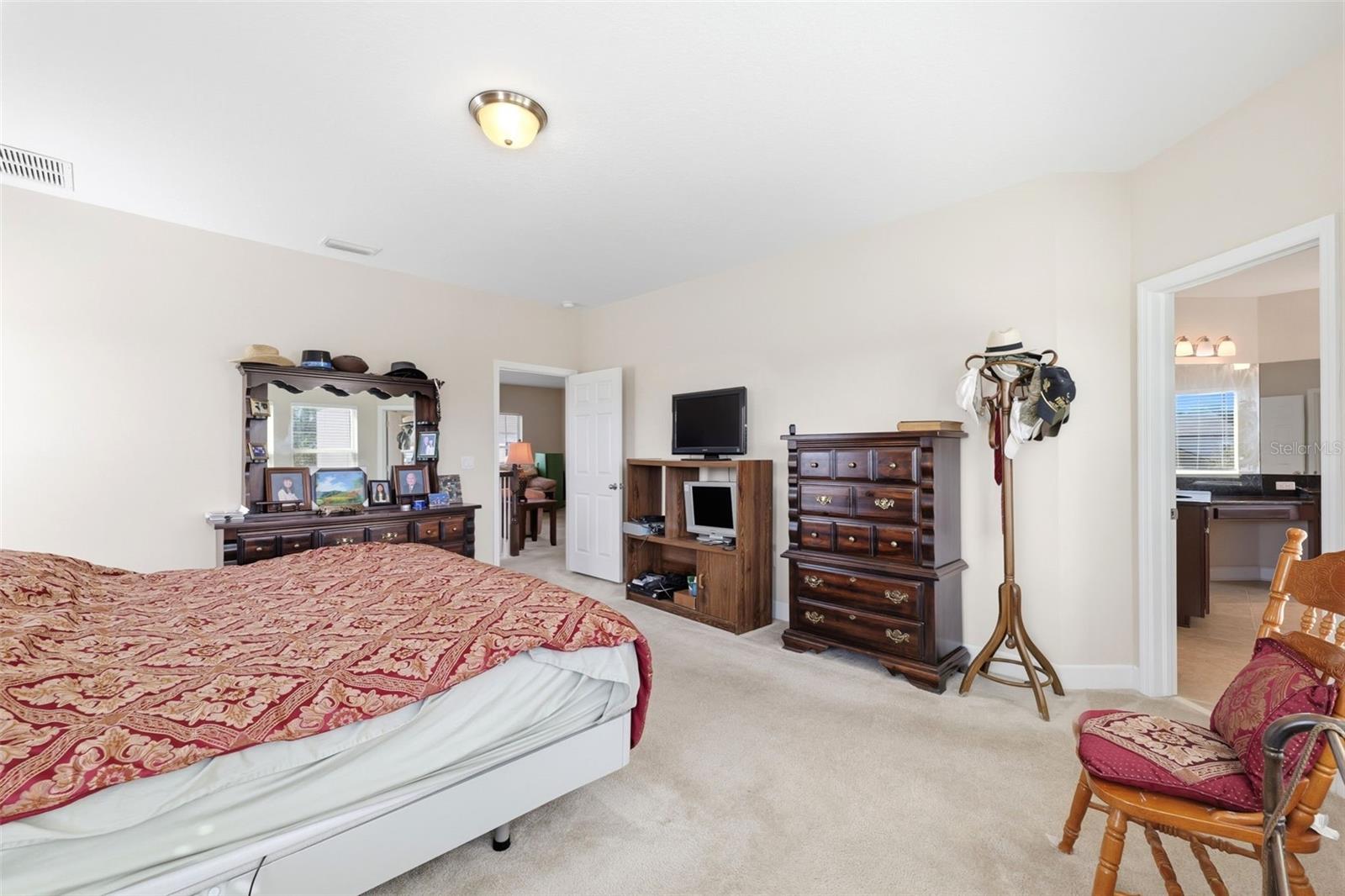 Image 22 of 75 For 4924 Butler National Drive