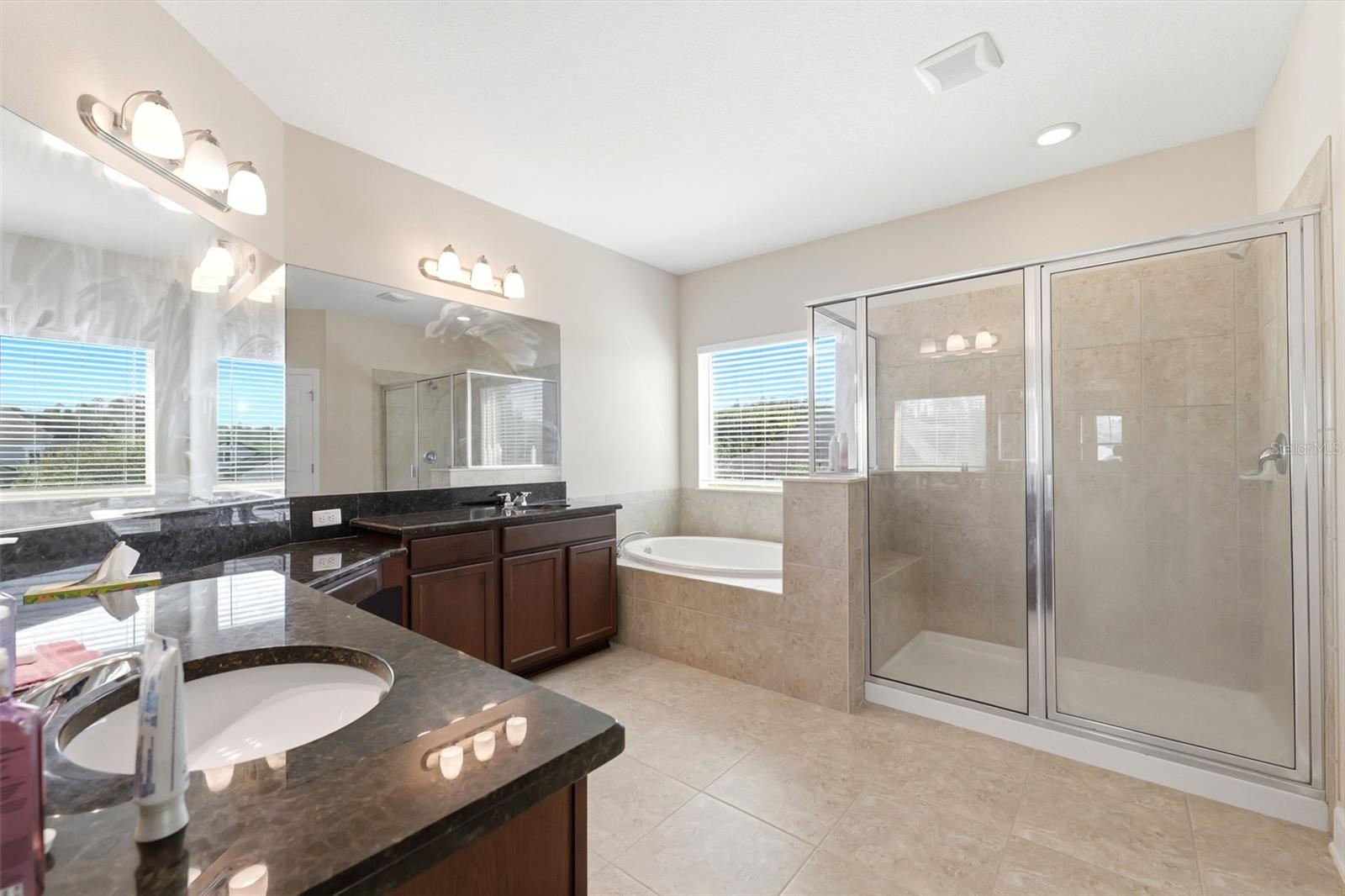 Image 25 of 75 For 4924 Butler National Drive