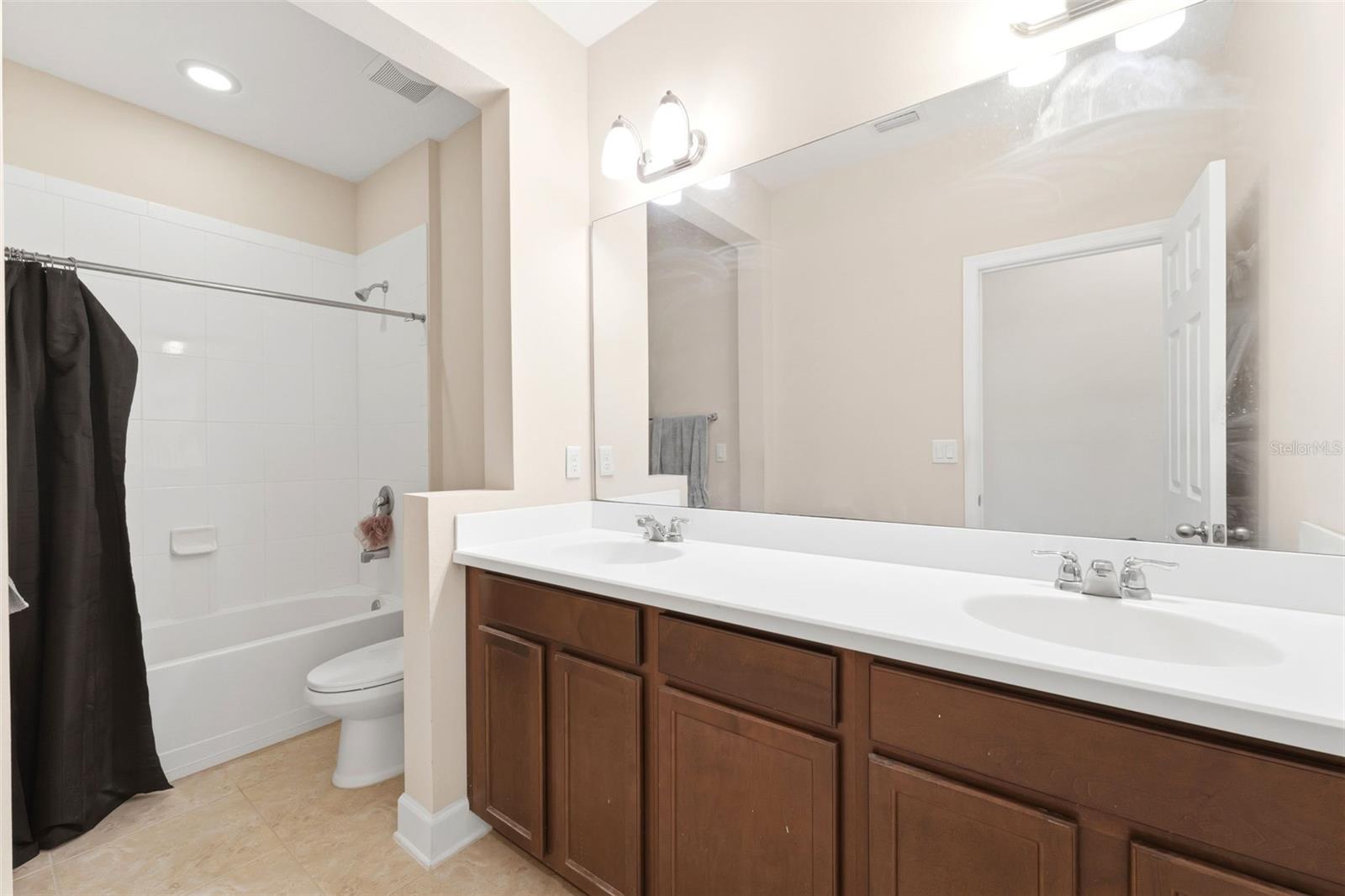 Image 35 of 75 For 4924 Butler National Drive