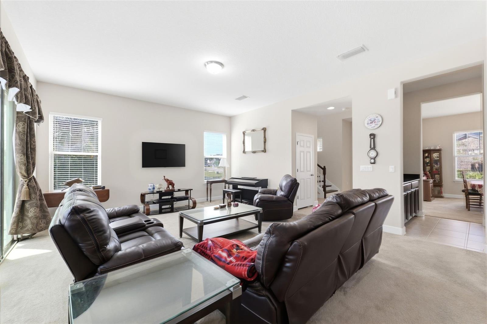 Image 7 of 75 For 4924 Butler National Drive