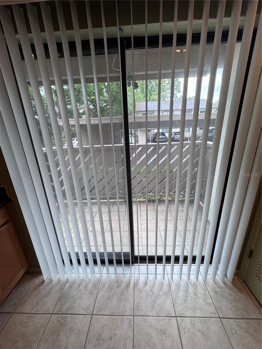 Image 17 of 31 For 511 Longfellow Court B