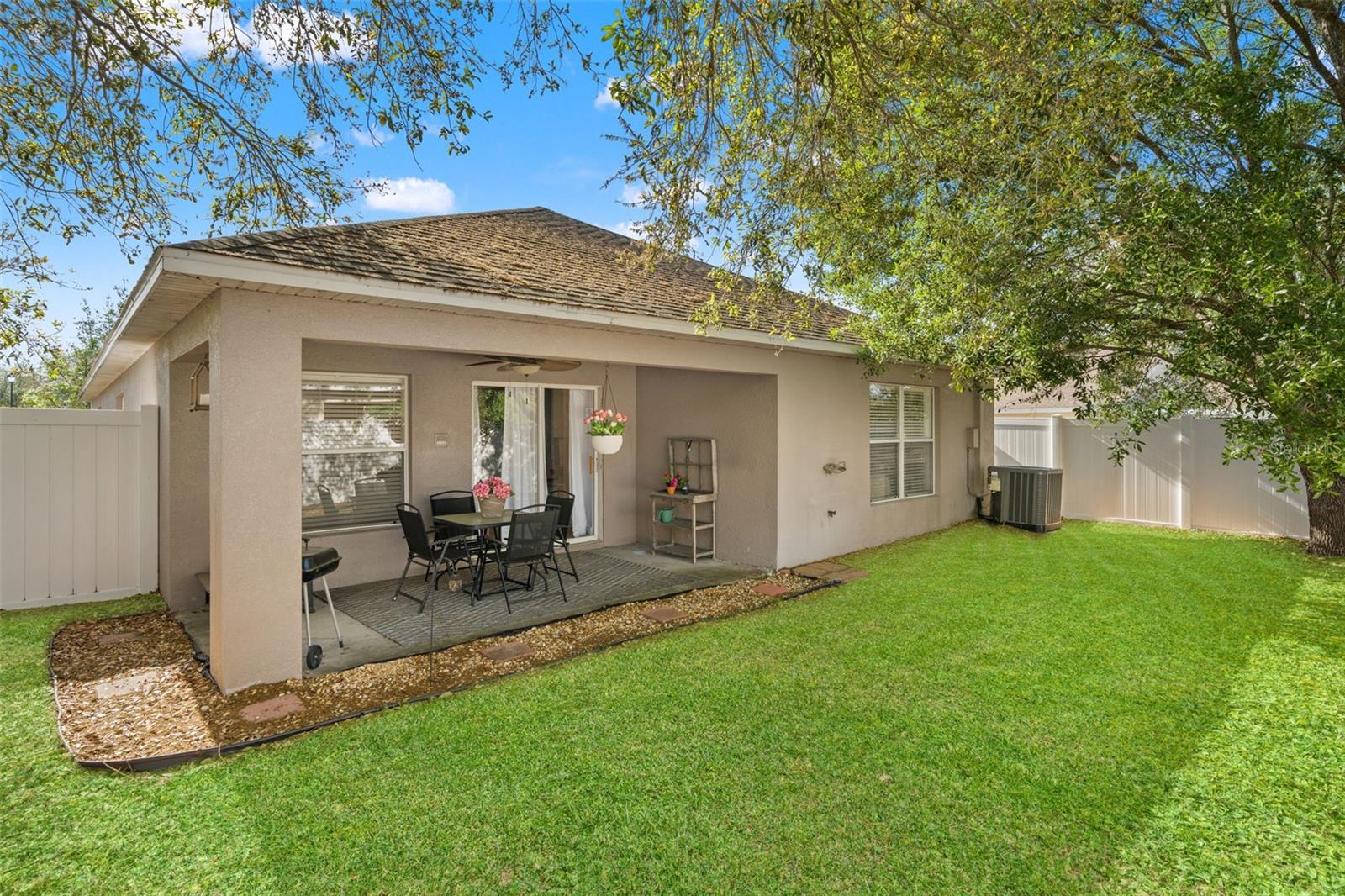 Image 35 of 46 For 9556 Southern Charm Circle