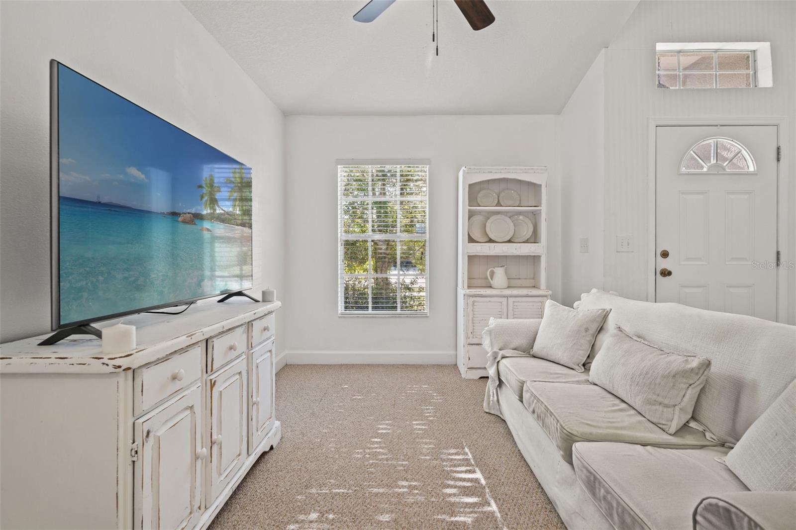 Image 6 of 46 For 9556 Southern Charm Circle