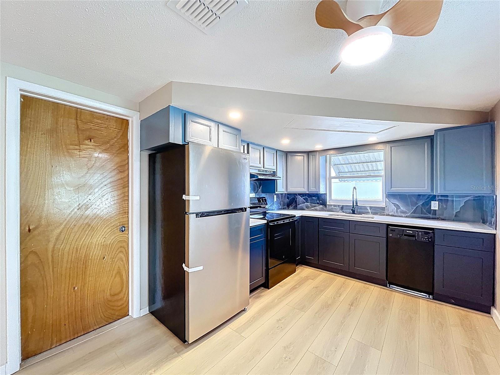 Image 12 of 44 For 3421 Supreme Drive