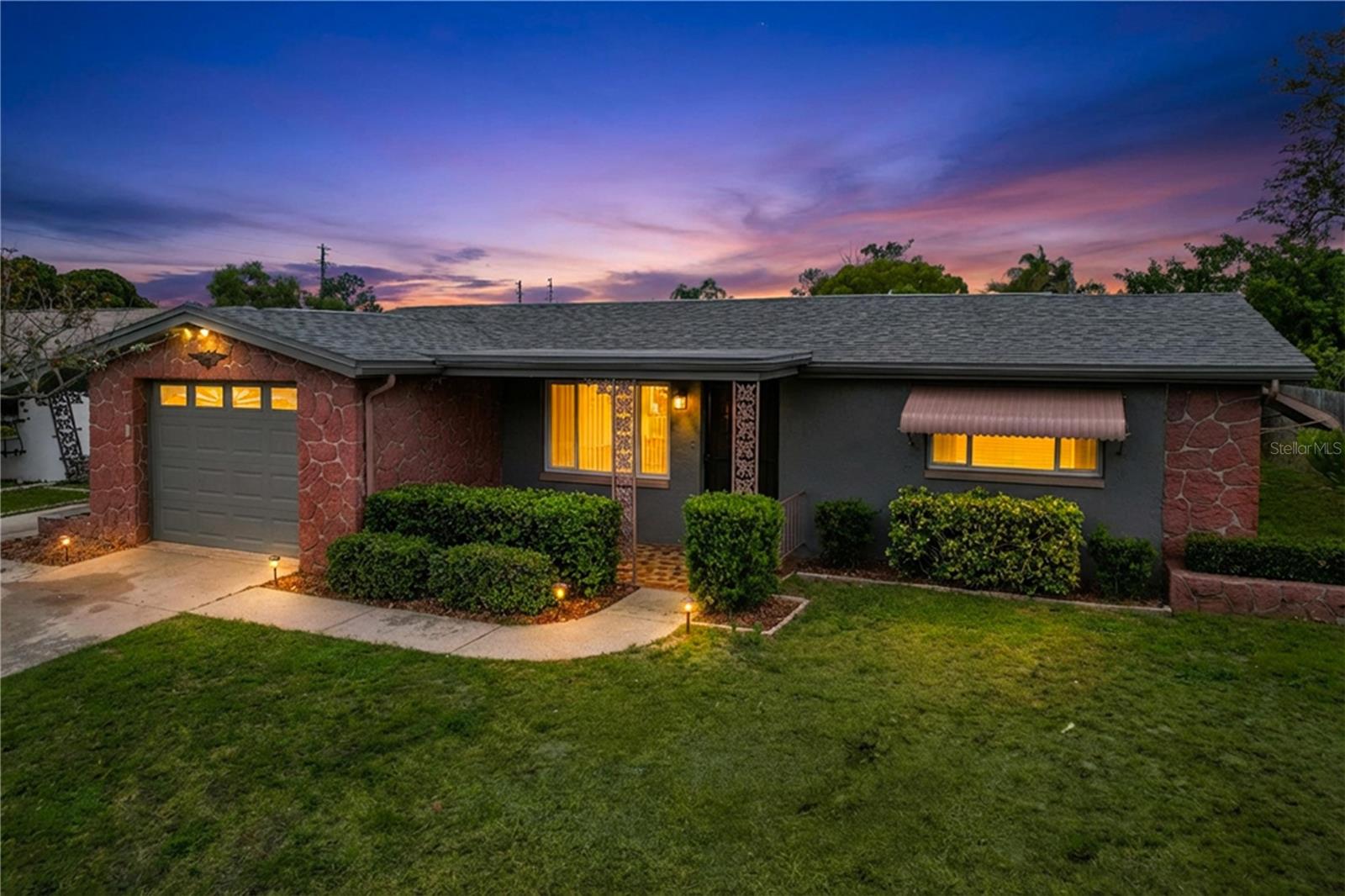 Image 2 of 44 For 3421 Supreme Drive