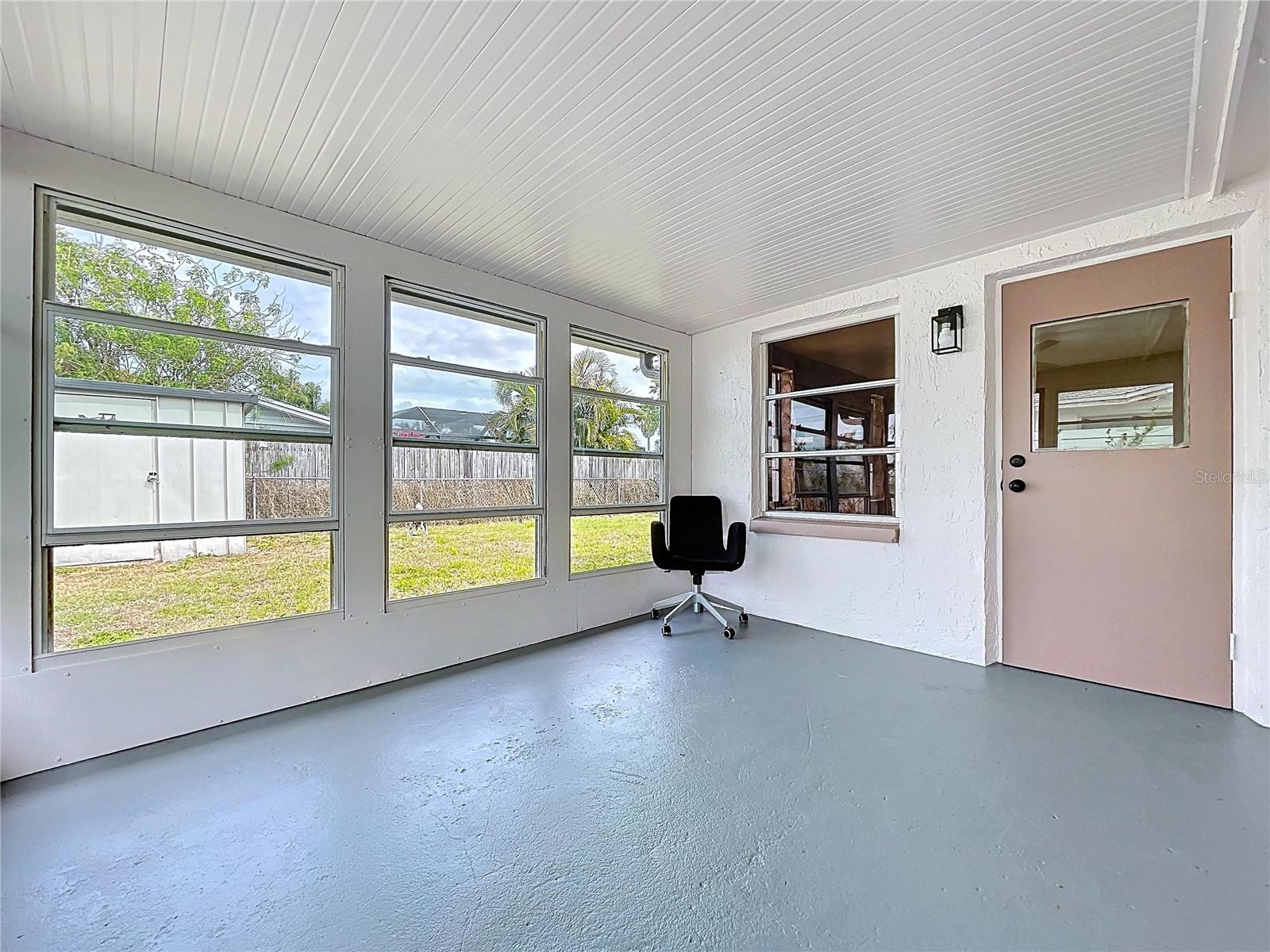 Image 27 of 44 For 3421 Supreme Drive