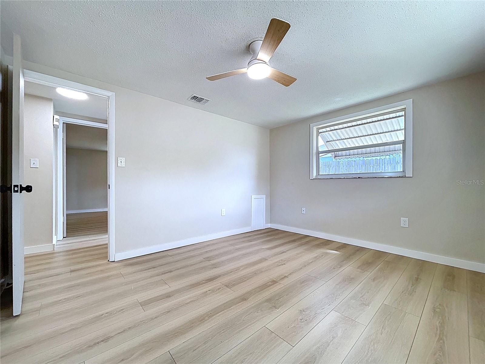 Image 36 of 44 For 3421 Supreme Drive